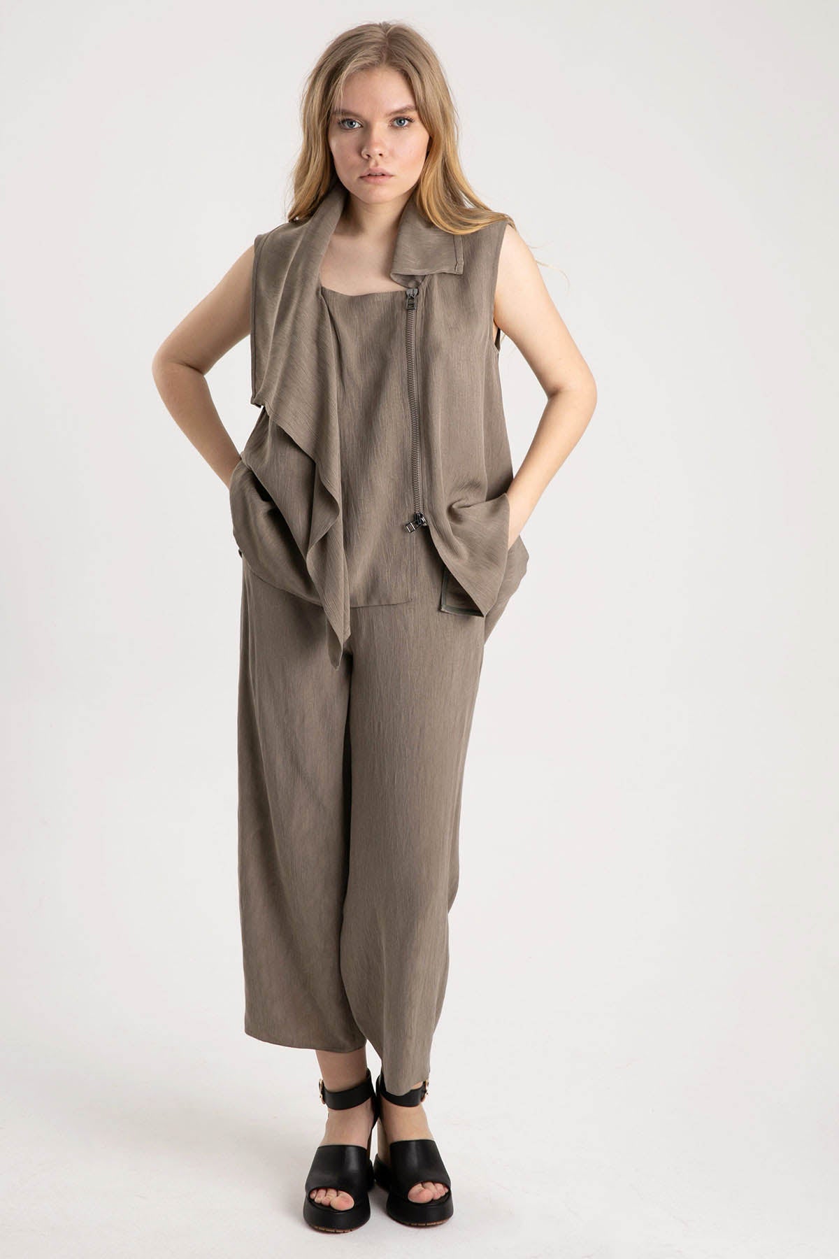 Crea Concept Volanlı Asimetrik Yelek-Libas Trendy Fashion Store