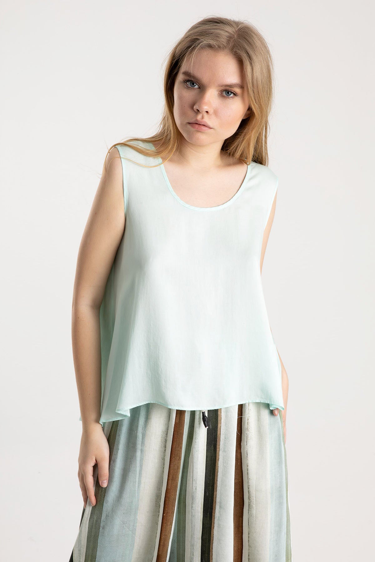 Crea Concept Yuvarlak Yaka Kolsuz Bluz-Libas Trendy Fashion Store