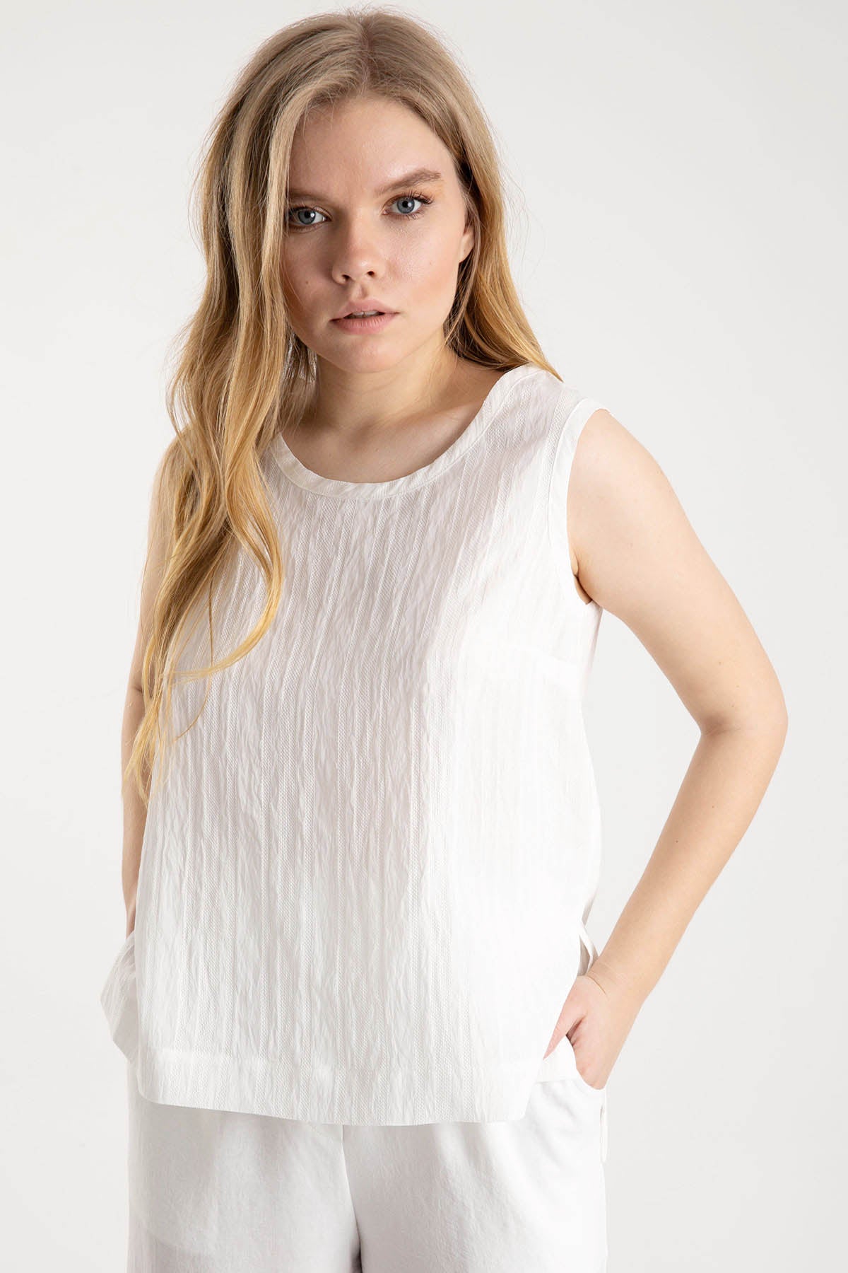 Crea Concept Yuvarlak Yaka Kolsuz Bluz-Libas Trendy Fashion Store