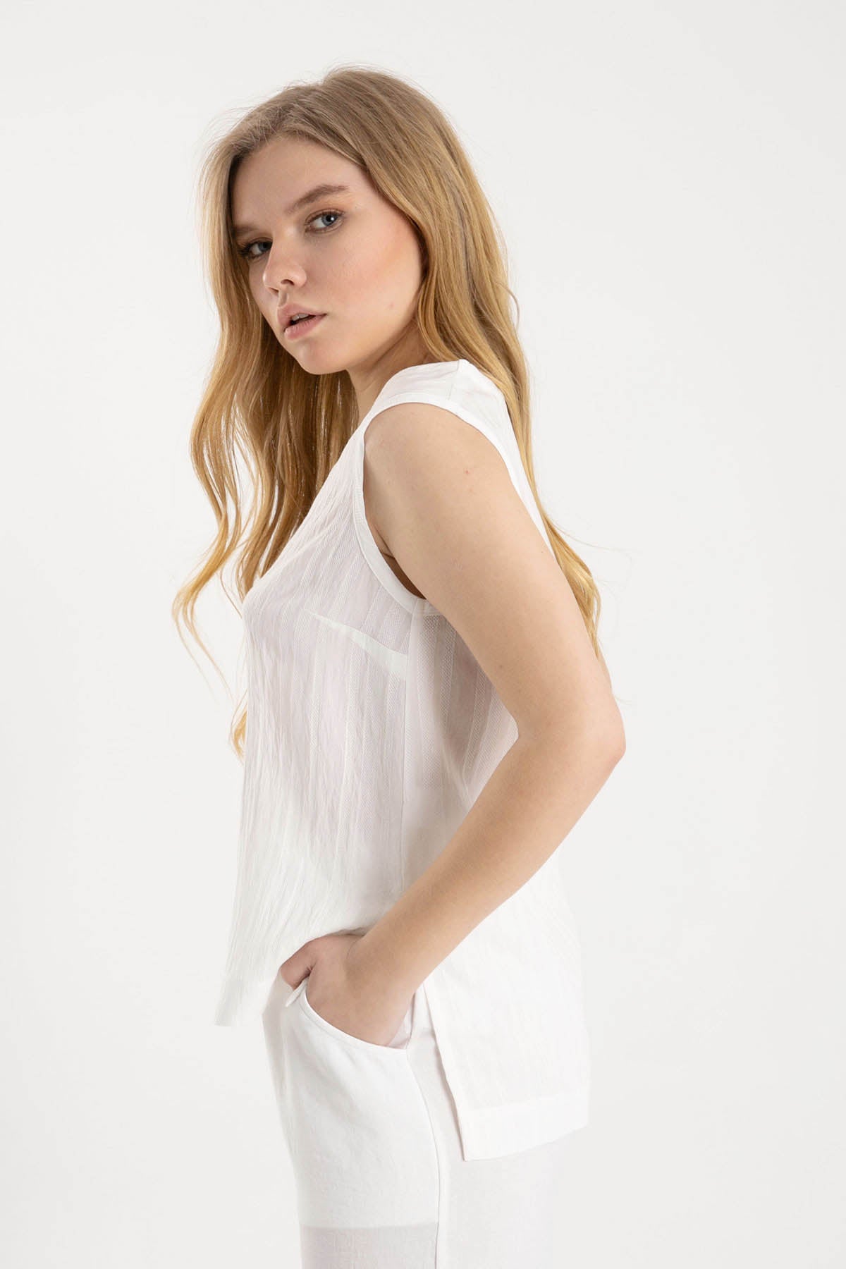 Crea Concept Yuvarlak Yaka Kolsuz Bluz-Libas Trendy Fashion Store