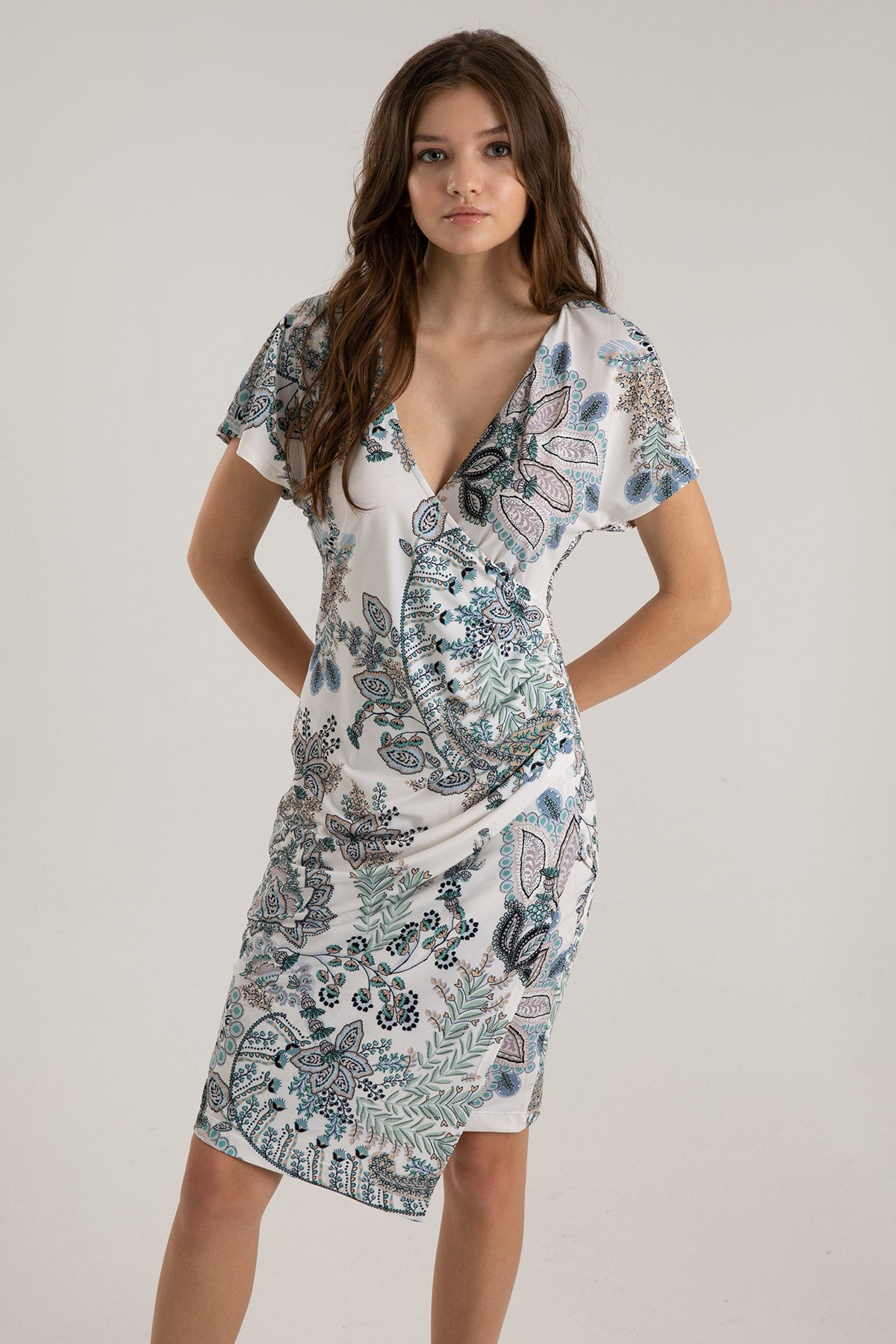 Hale Bob V Yaka Diz Üstü Kruvaze Elbise-Libas Trendy Fashion Store