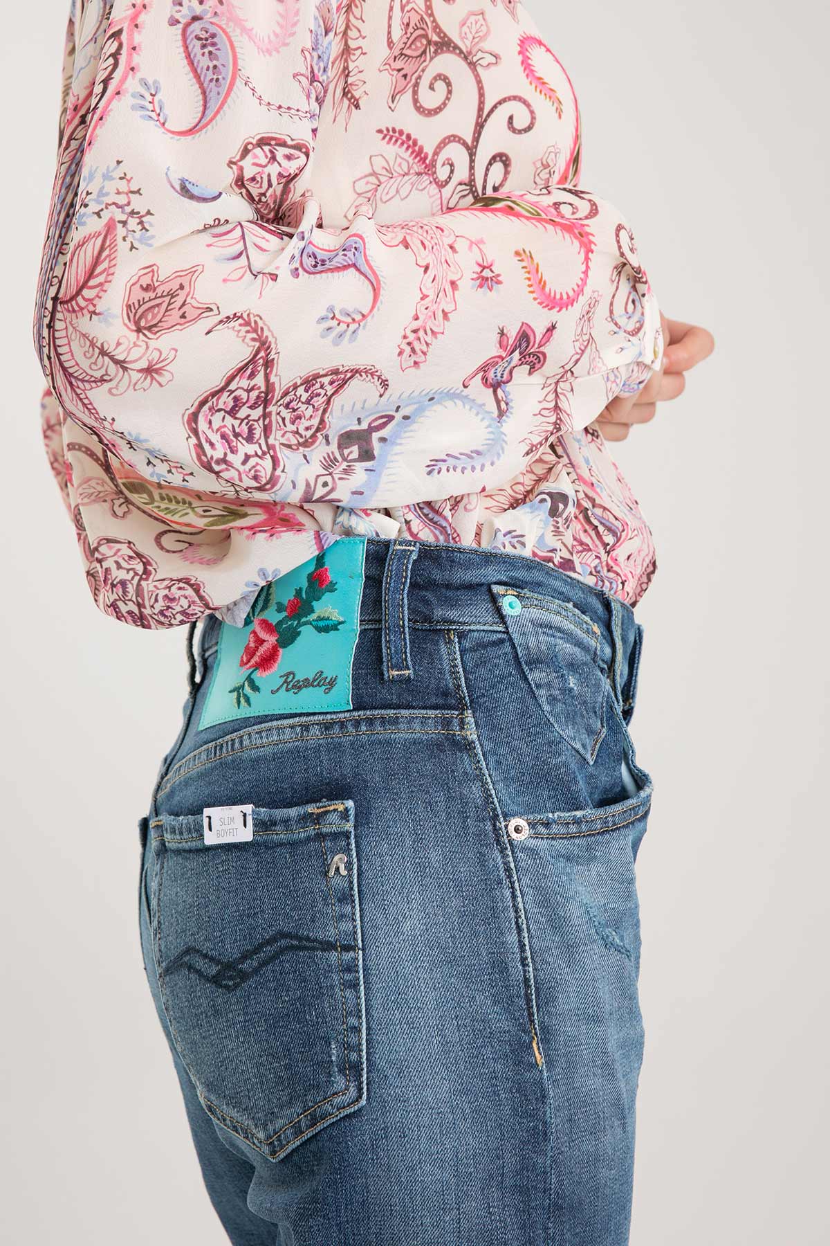 Replay Marty Slim Boyfriend Jeans-Libas Trendy Fashion Store