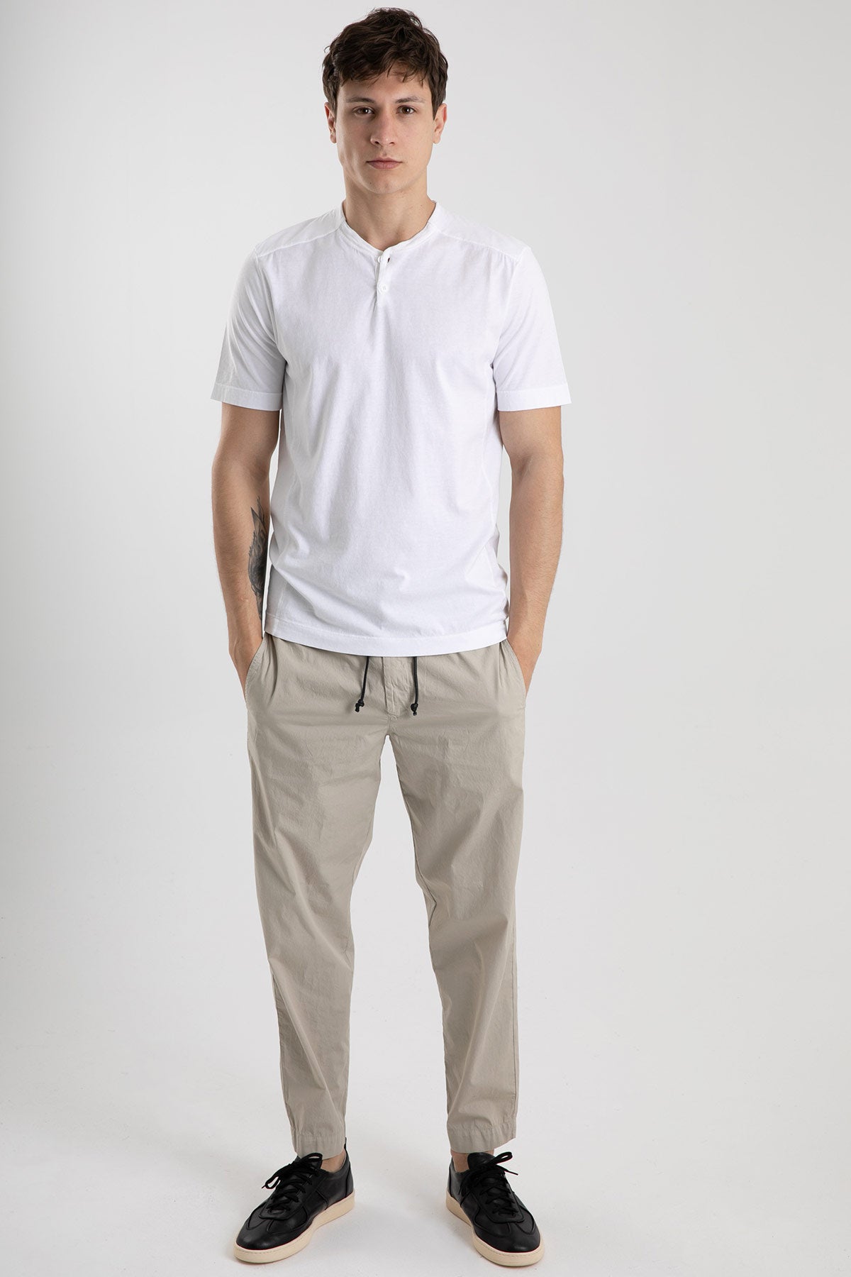 Transit Düğmeli Yaka Kısa Kollu T-shirt-Libas Trendy Fashion Store