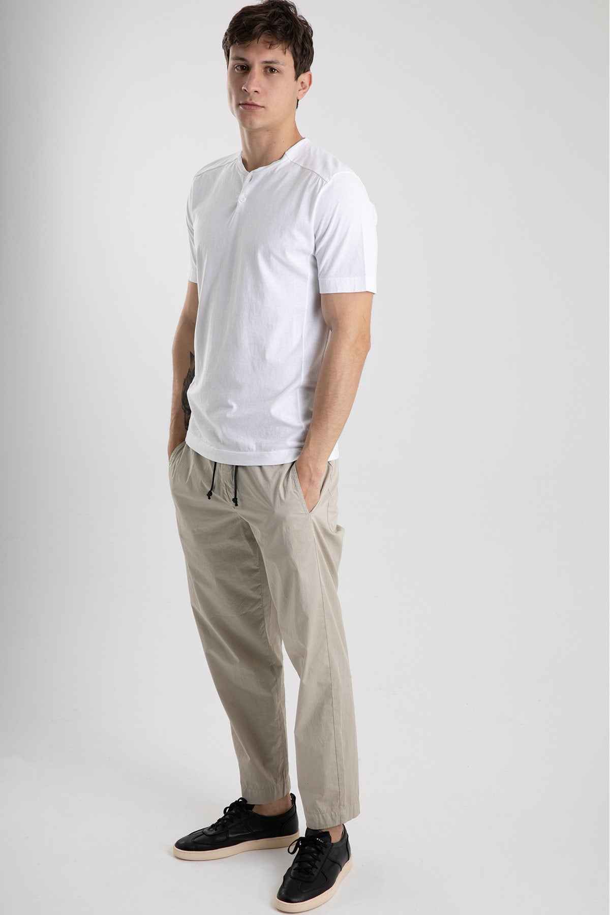 Transit Düğmeli Yaka Kısa Kollu T-shirt-Libas Trendy Fashion Store