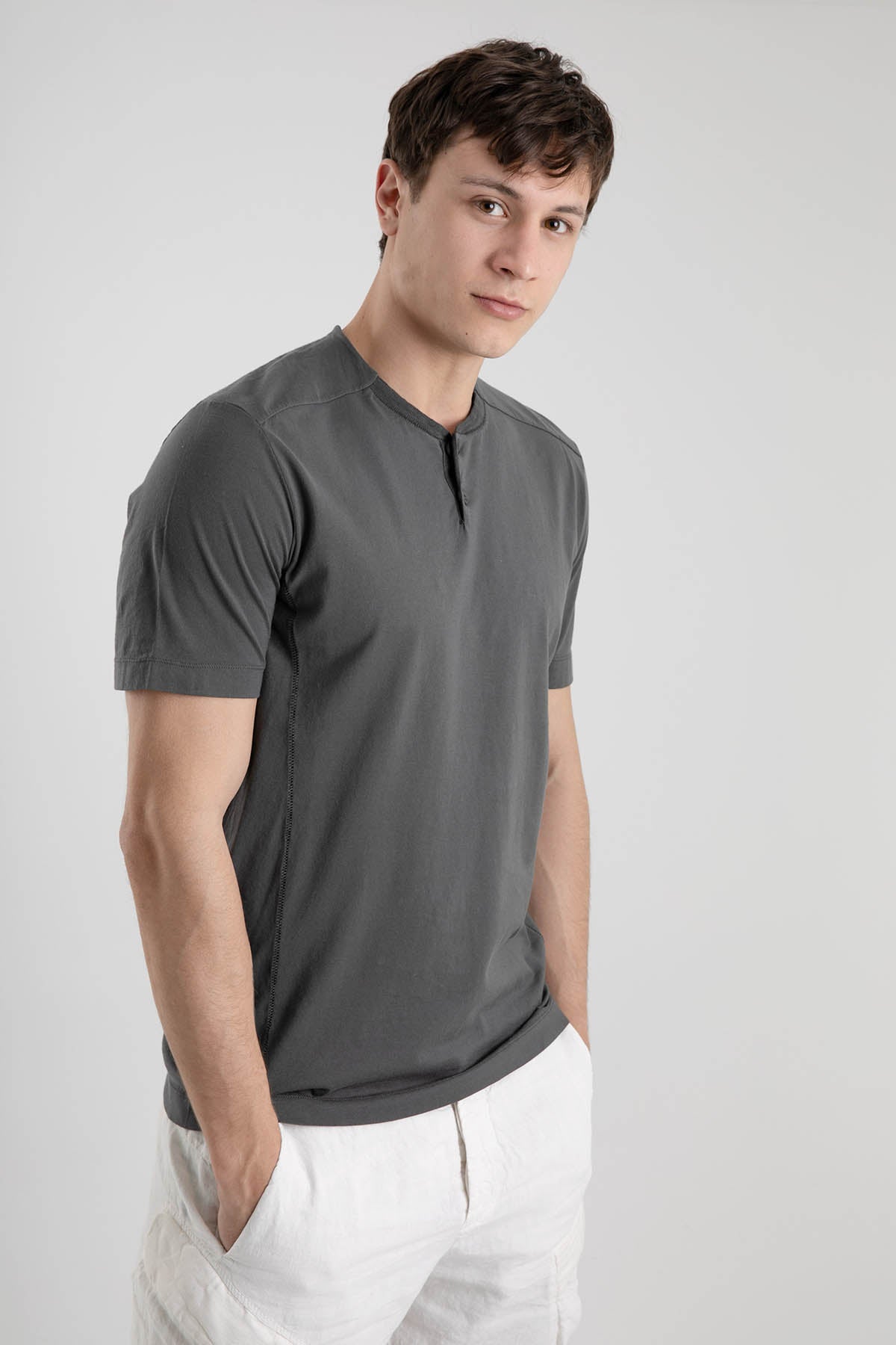 Transit Düğmeli Yaka Kısa Kollu T-shirt-Libas Trendy Fashion Store