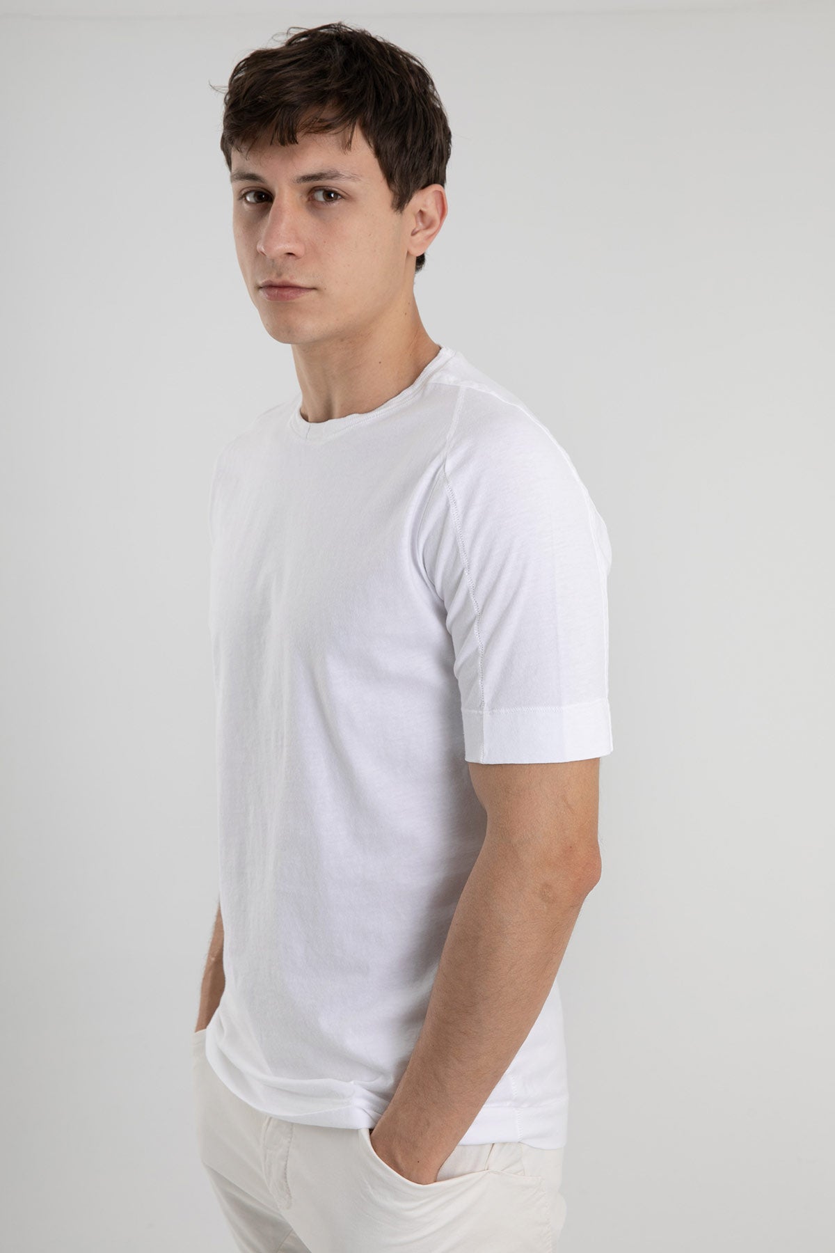 Transit Yuvarlak Yaka Kısa Kollu T-shirt-Libas Trendy Fashion Store