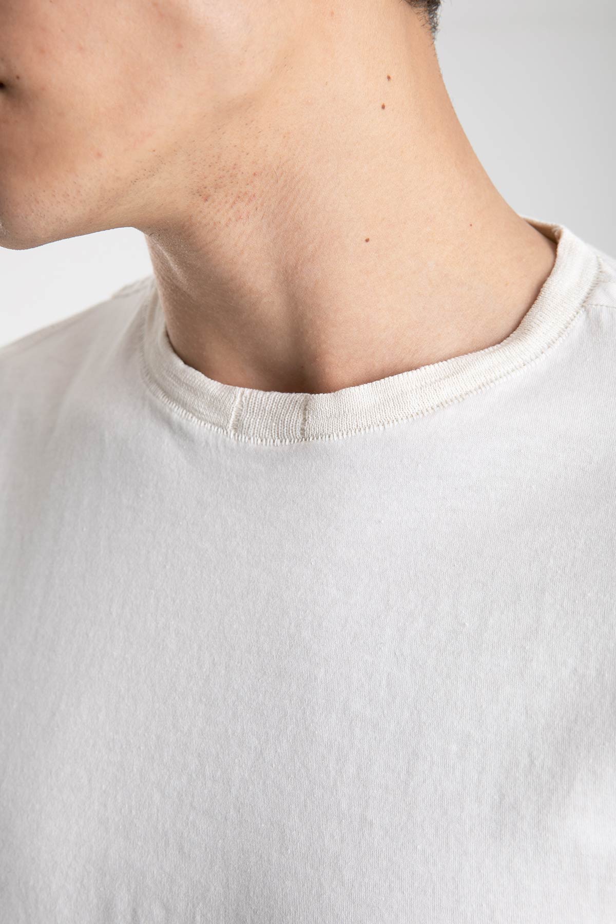 Transit Yuvarlak Yaka Kısa Kollu T-shirt-Libas Trendy Fashion Store