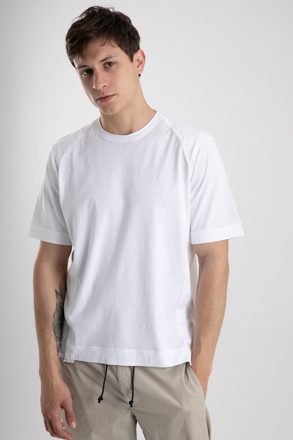 Transit Yuvarlak Yaka T-shirt-Libas Trendy Fashion Store