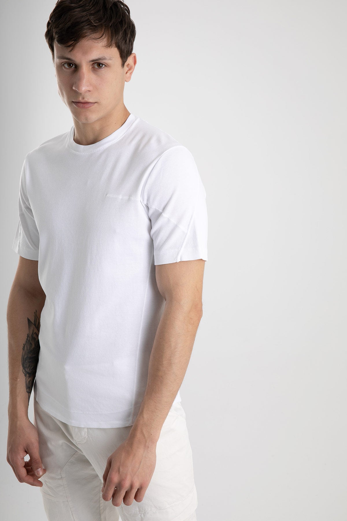 Transit Yuvarlak Yaka Kısa Kollu T-shirt-Libas Trendy Fashion Store