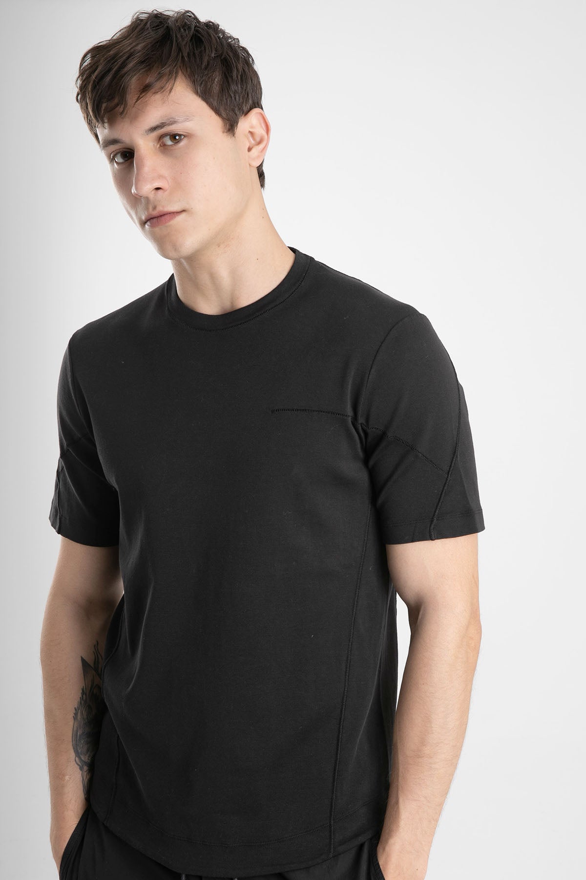 Transit Yuvarlak Yaka Kısa Kollu T-shirt-Libas Trendy Fashion Store