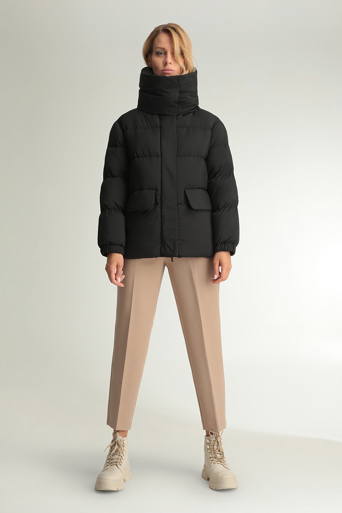 Hetrego Beatrix Kabarık Yaka Kısa Puffer Mont-Libas Trendy Fashion Store