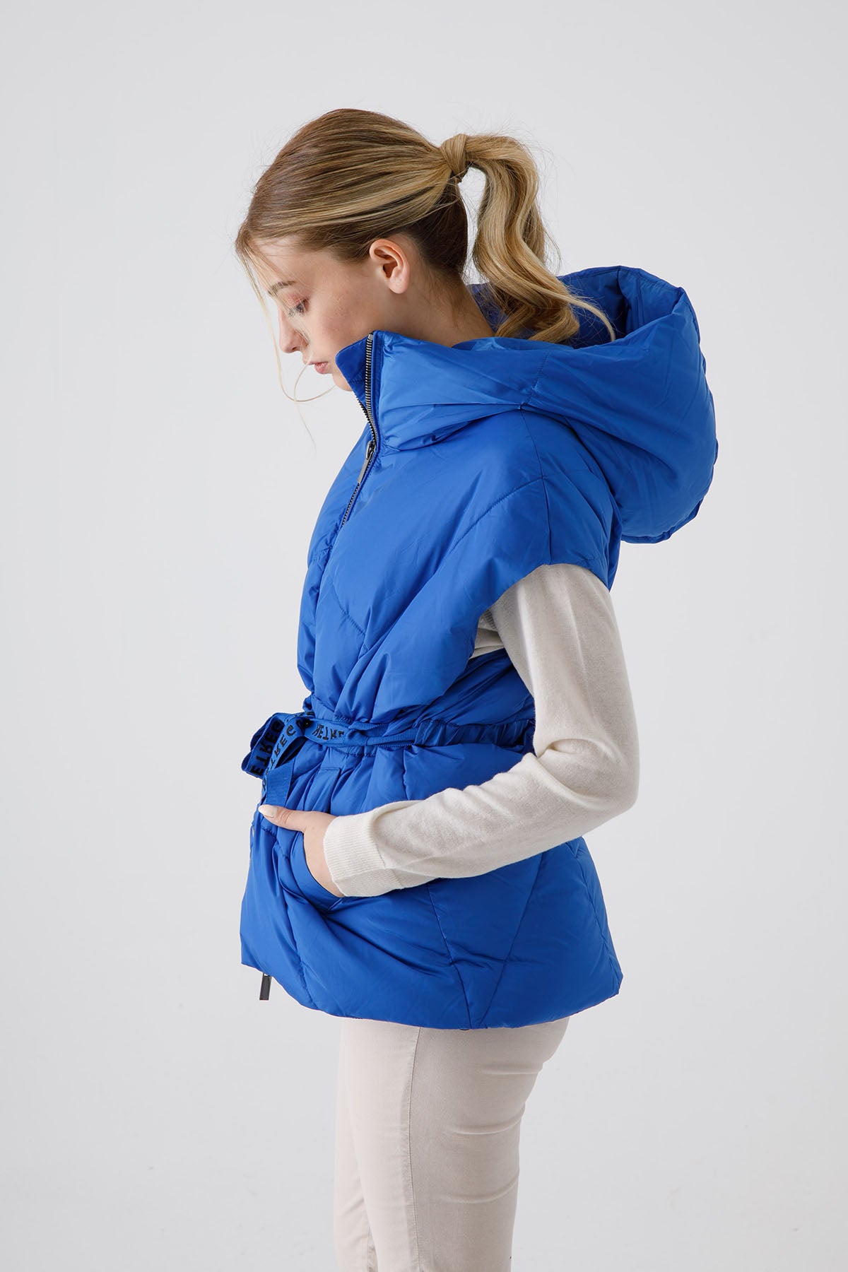 Hetrego Irene Geniş Kesim Kapüşonlu Puffer Yelek-Libas Trendy Fashion Store