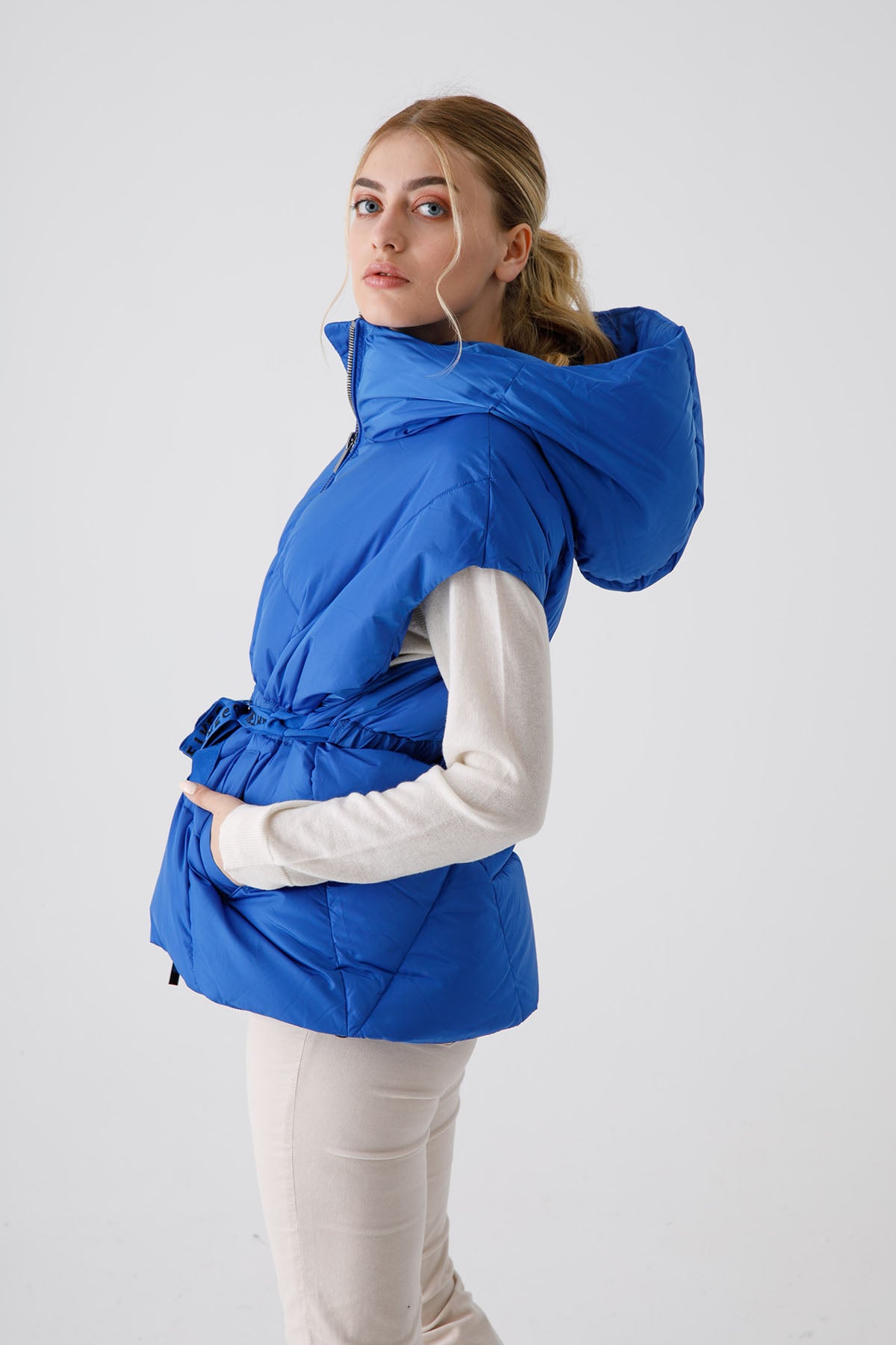 Hetrego Irene Geniş Kesim Kapüşonlu Puffer Yelek-Libas Trendy Fashion Store