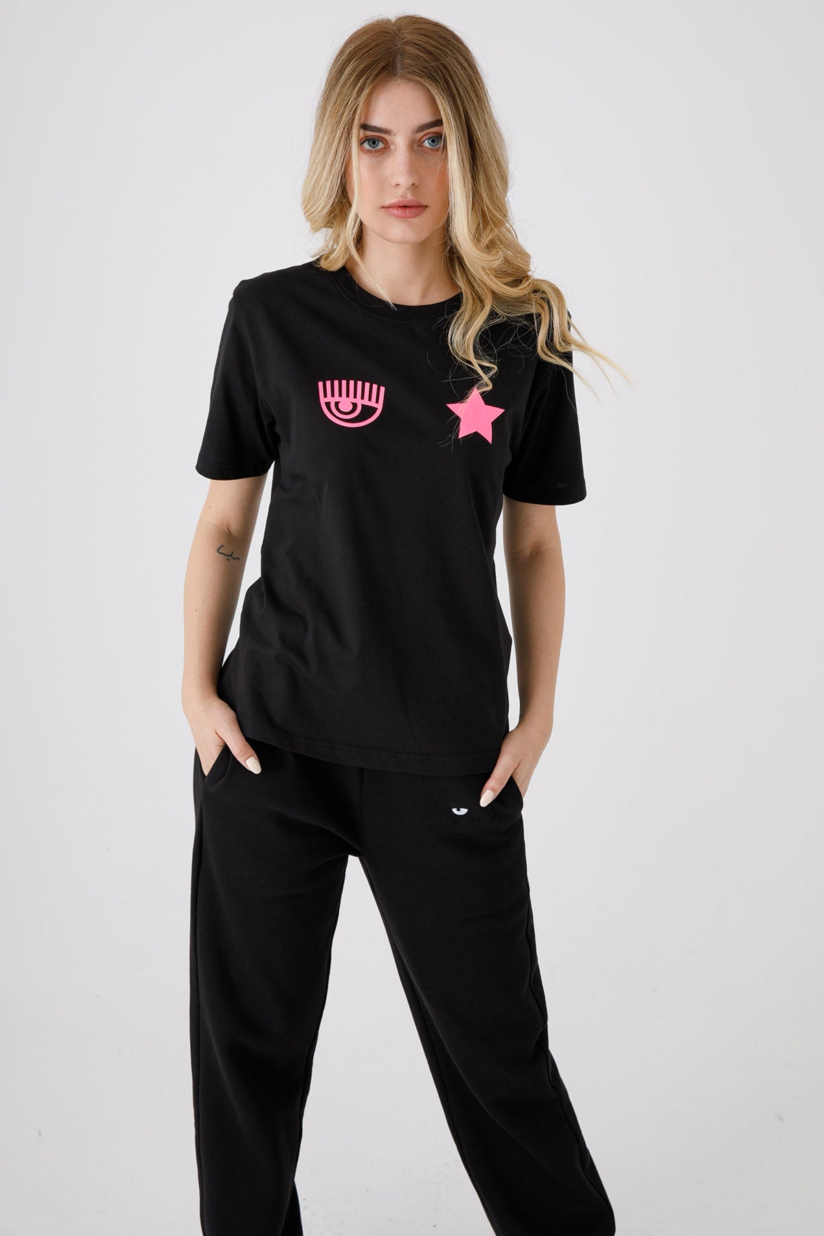 Chiara Ferragni Winking Eye T-shirt-Libas Trendy Fashion Store