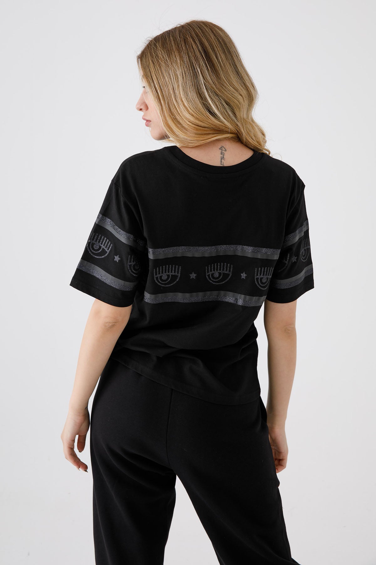 Chiara Ferragni Winking Eye T-shirt-Libas Trendy Fashion Store