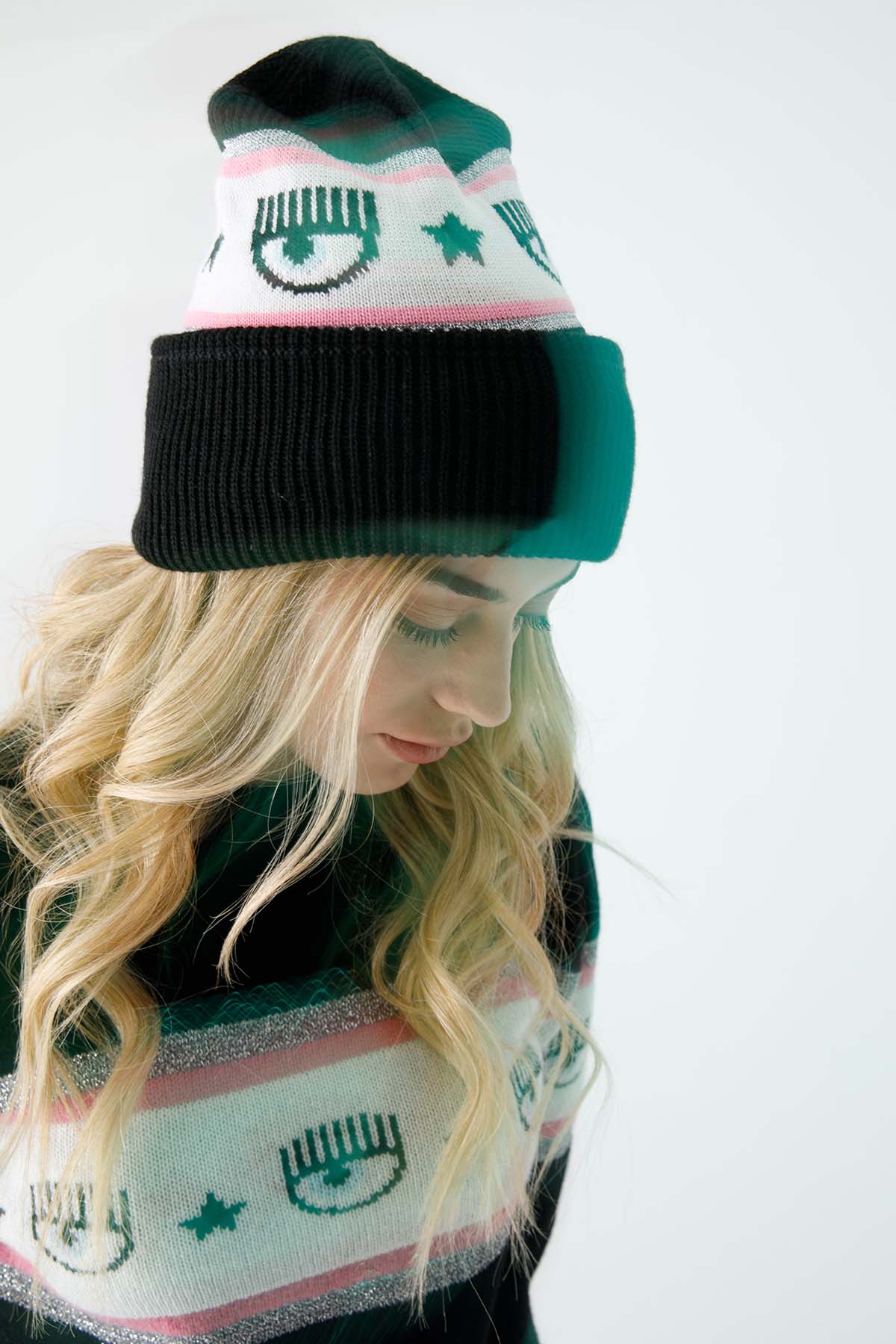 Chiara Ferragni Winking Eye Örgü Yün Bere-Libas Trendy Fashion Store