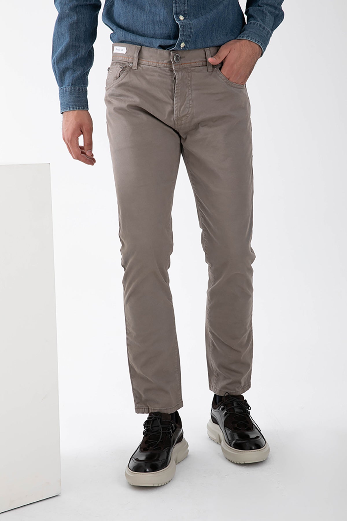 Richard J. Brown Tokyo Slim Regular Fit Jeans-Libas Trendy Fashion Store
