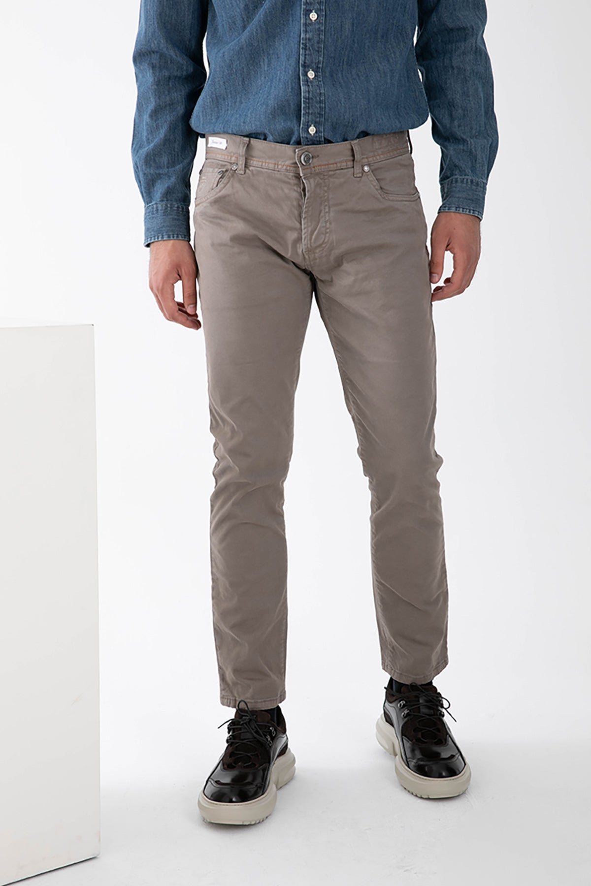Richard J. Brown Tokyo Slim Regular Fit Jeans-Libas Trendy Fashion Store
