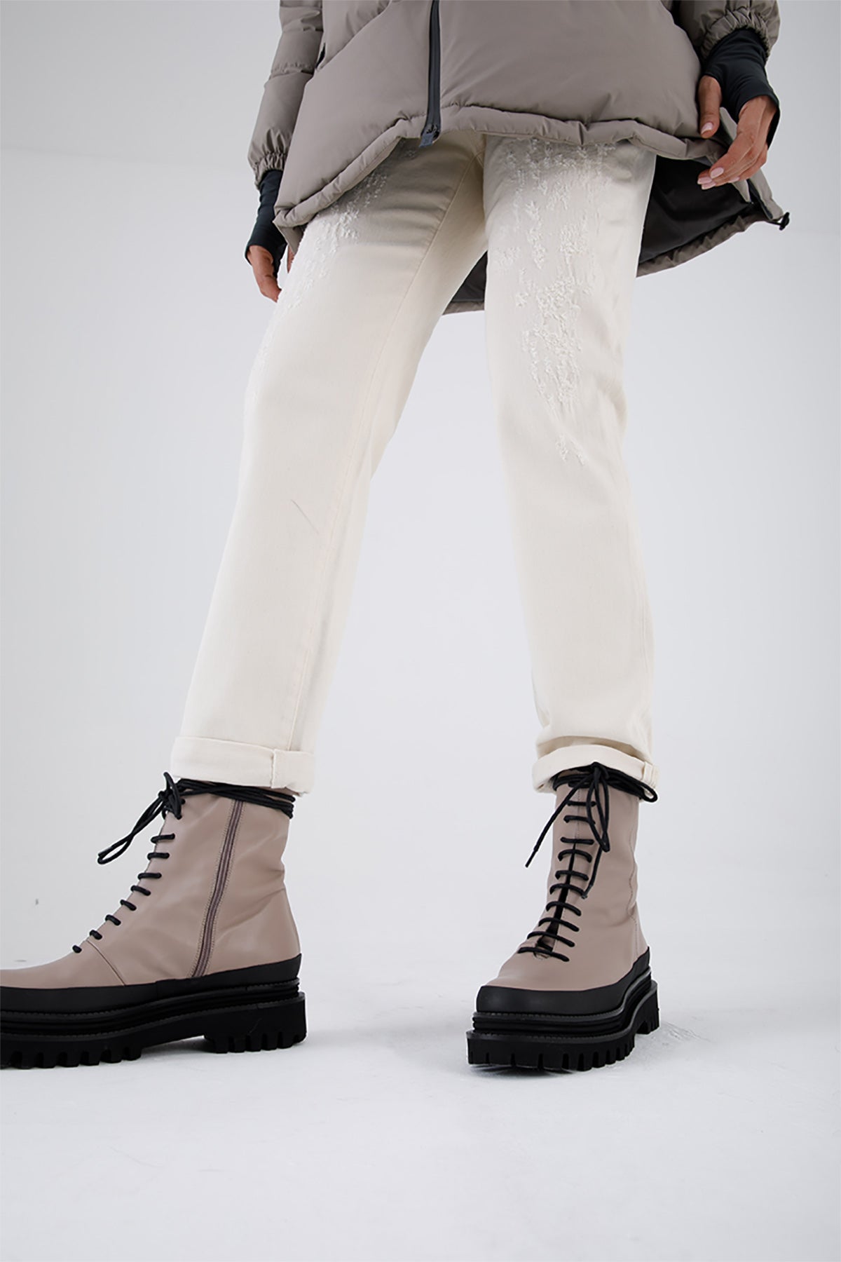 Herno Laminar Yandan Fermuarlı Kapüşonlu Puffer Kaban-Libas Trendy Fashion Store