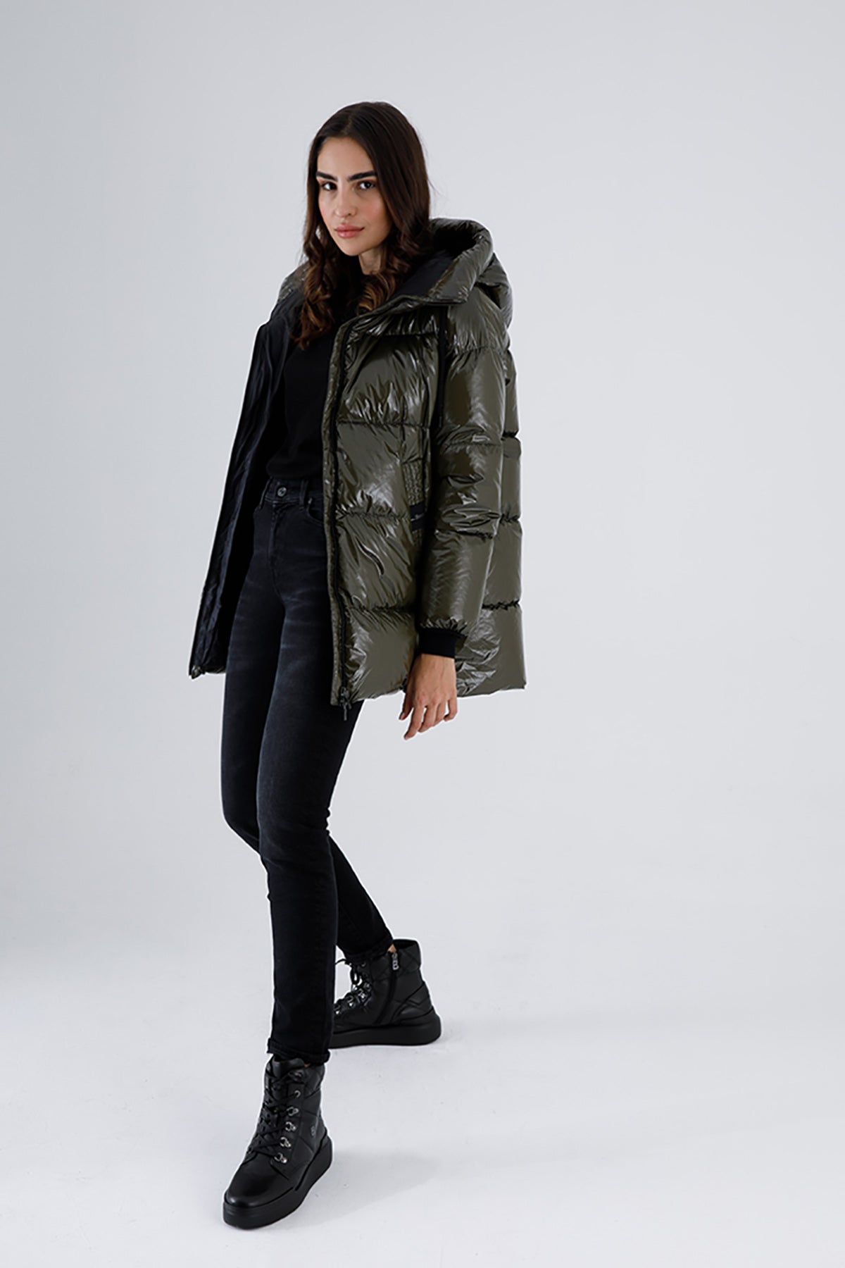 Herno Laminar Geniş Kesim Kapüşonlu Puffer Mont-Libas Trendy Fashion Store