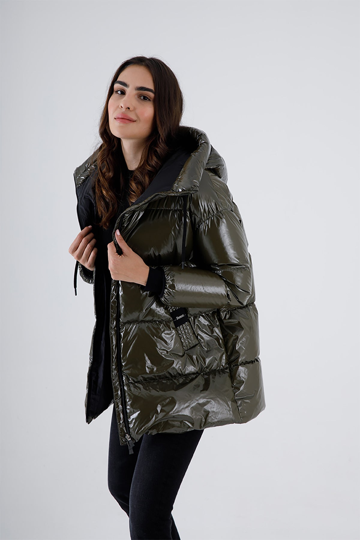 Herno Laminar Geniş Kesim Kapüşonlu Puffer Mont-Libas Trendy Fashion Store