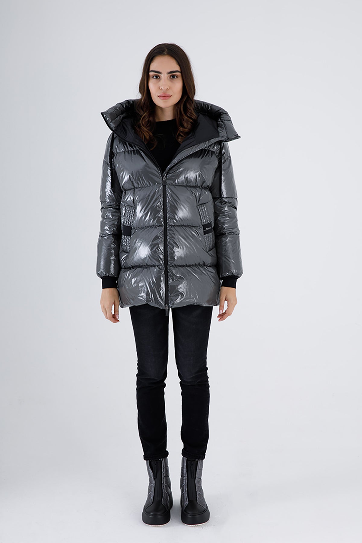 Herno Laminar Geniş Kesim Kapüşonlu Puffer Mont-Libas Trendy Fashion Store