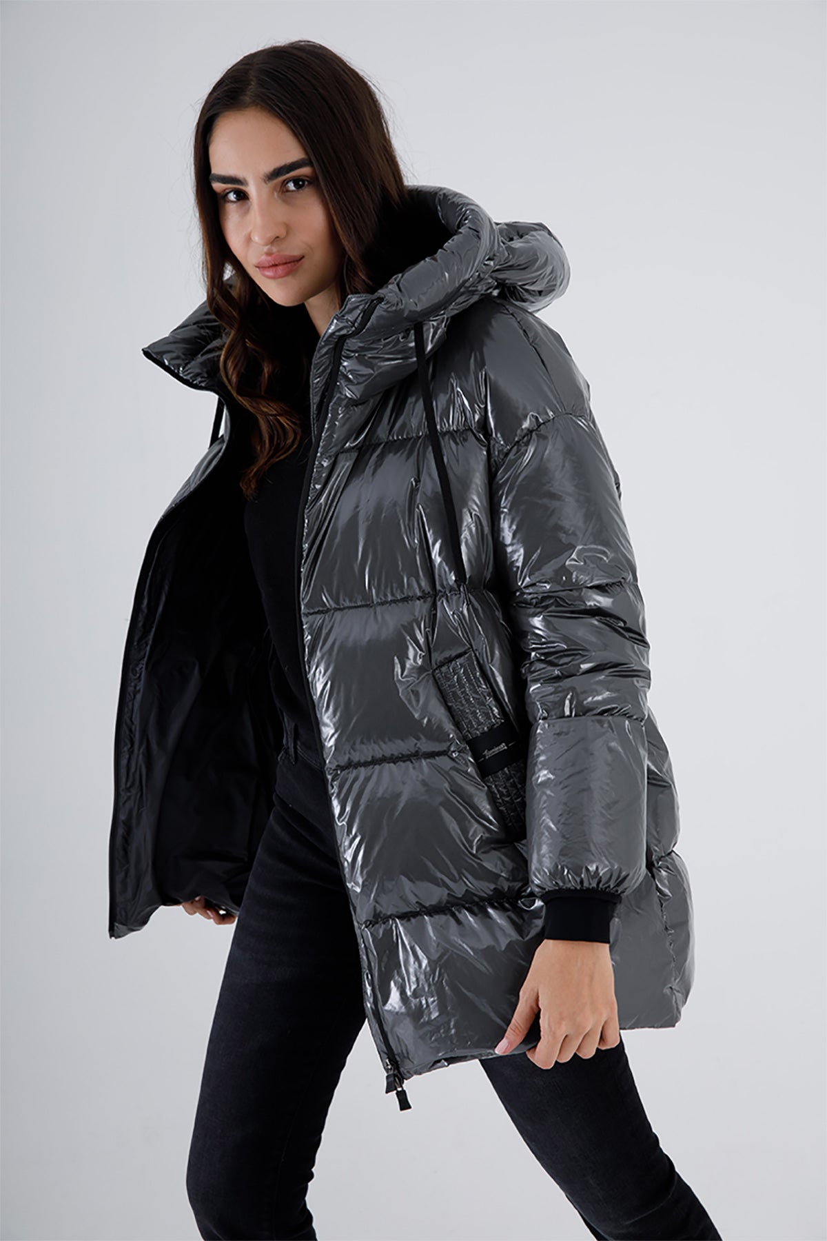 Herno Laminar Geniş Kesim Kapüşonlu Puffer Mont-Libas Trendy Fashion Store