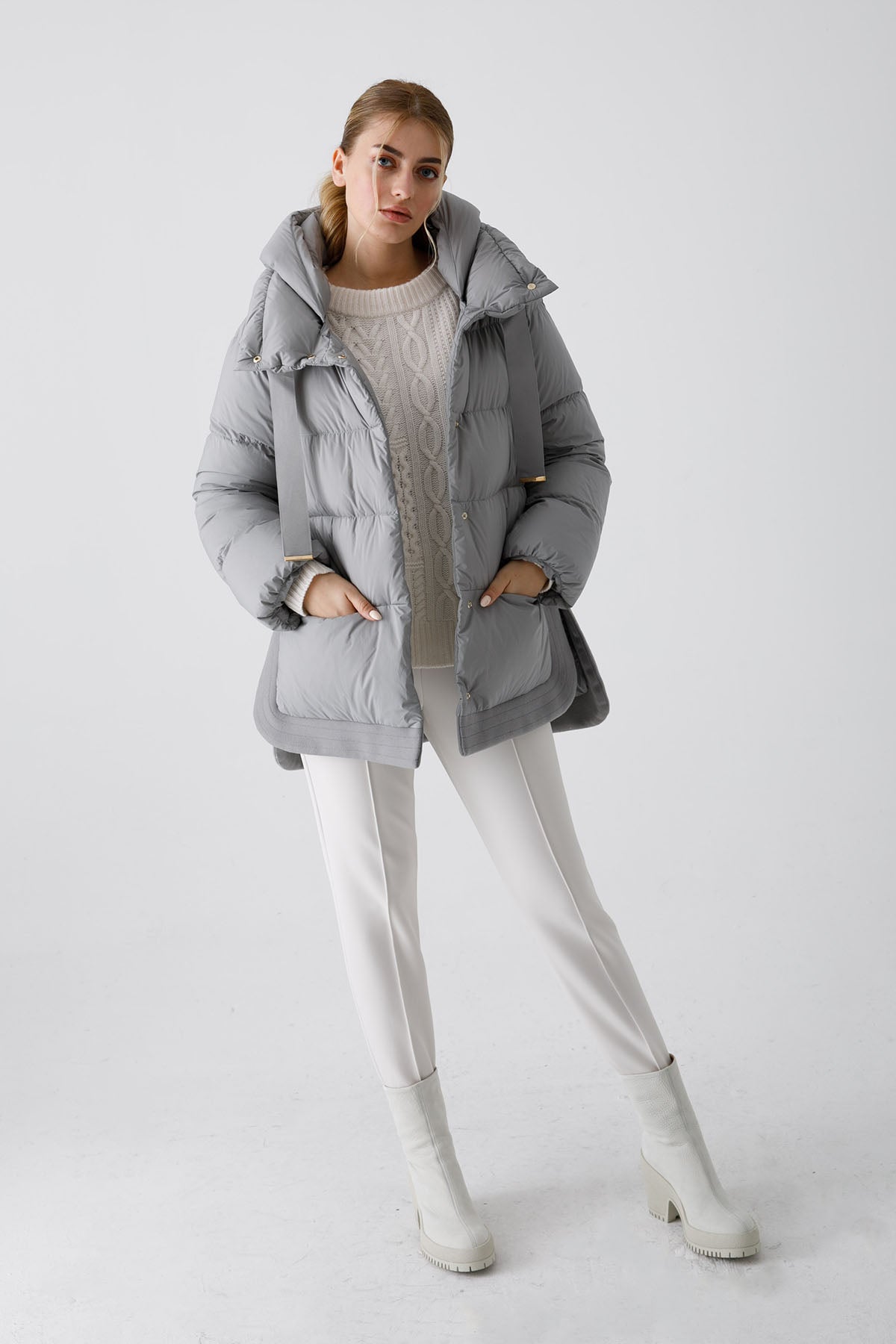 Herno Kapüşonlu Yandan Yırtmaçlı Puffer Kaban-Libas Trendy Fashion Store