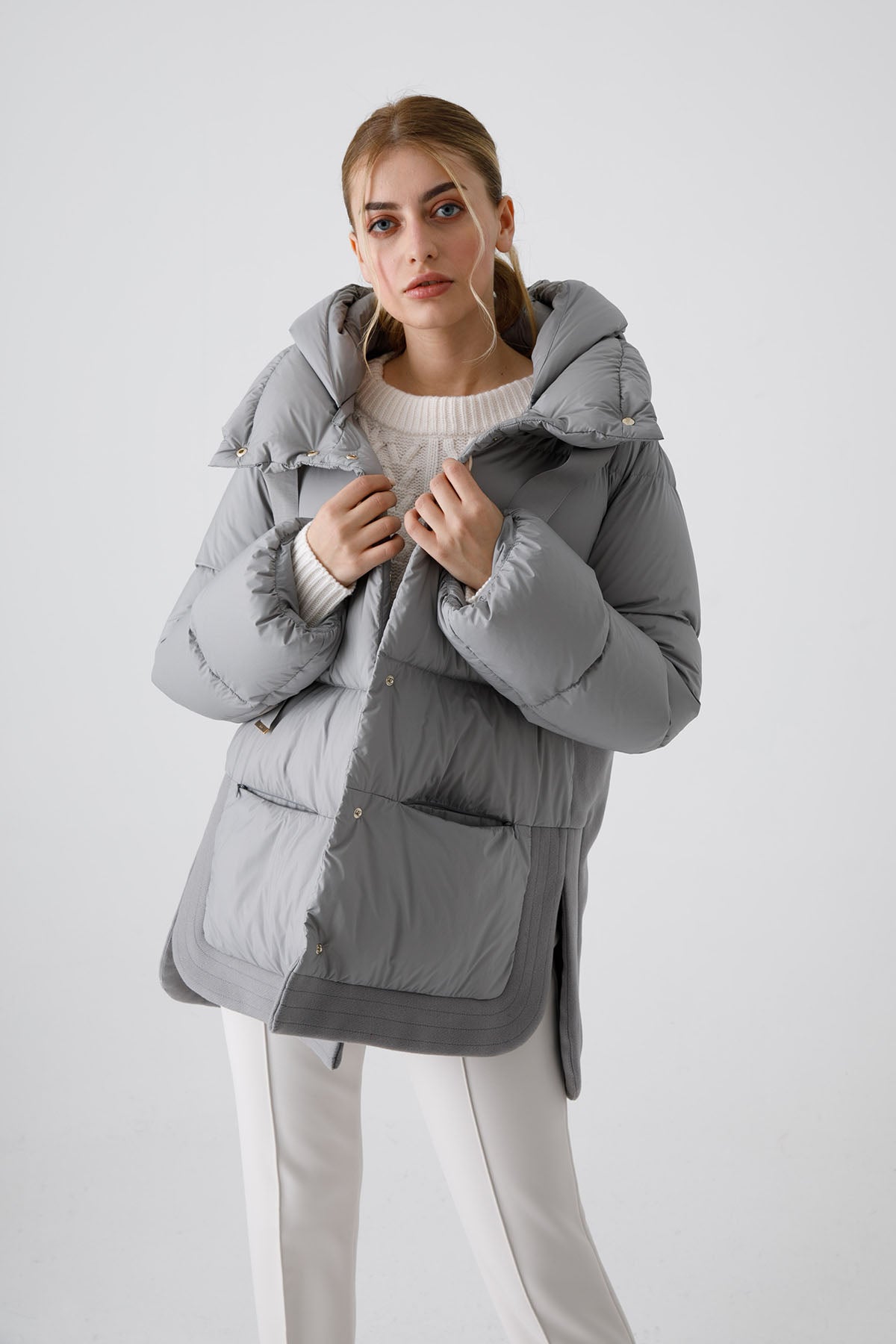 Herno Kapüşonlu Yandan Yırtmaçlı Puffer Kaban-Libas Trendy Fashion Store