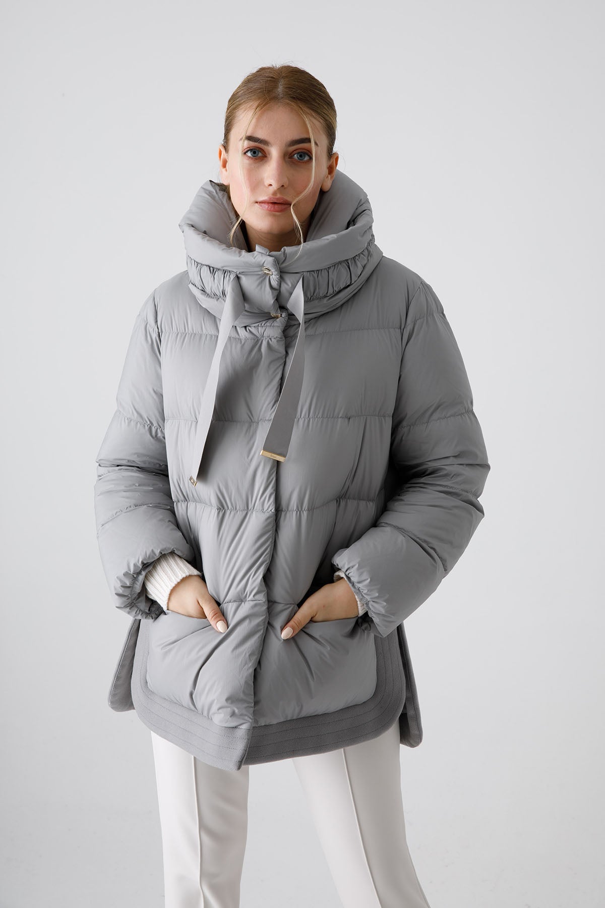 Herno Kapüşonlu Yandan Yırtmaçlı Puffer Kaban-Libas Trendy Fashion Store