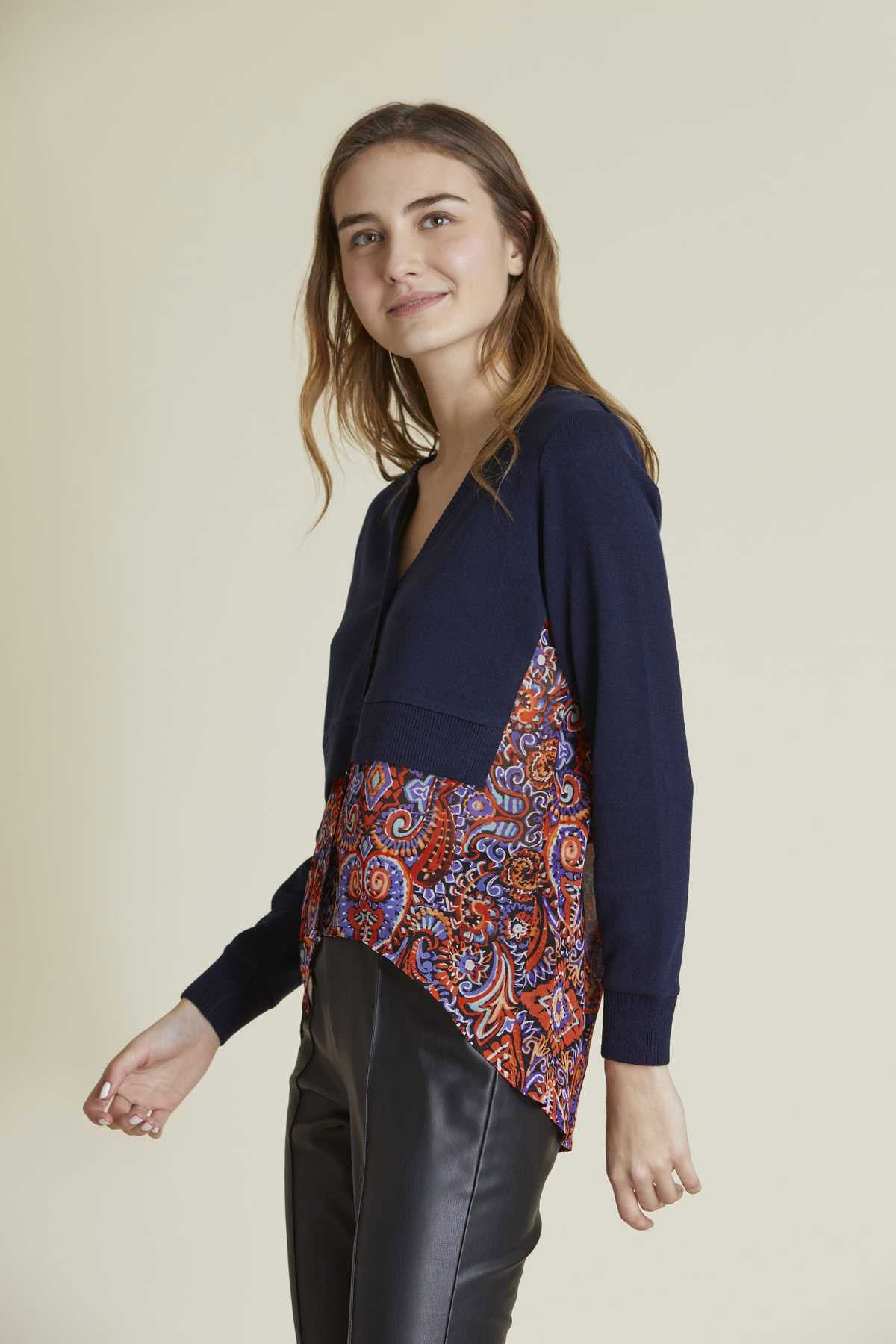 Rene Derhy V Yaka Şal Desenli Bluz-Libas Trendy Fashion Store