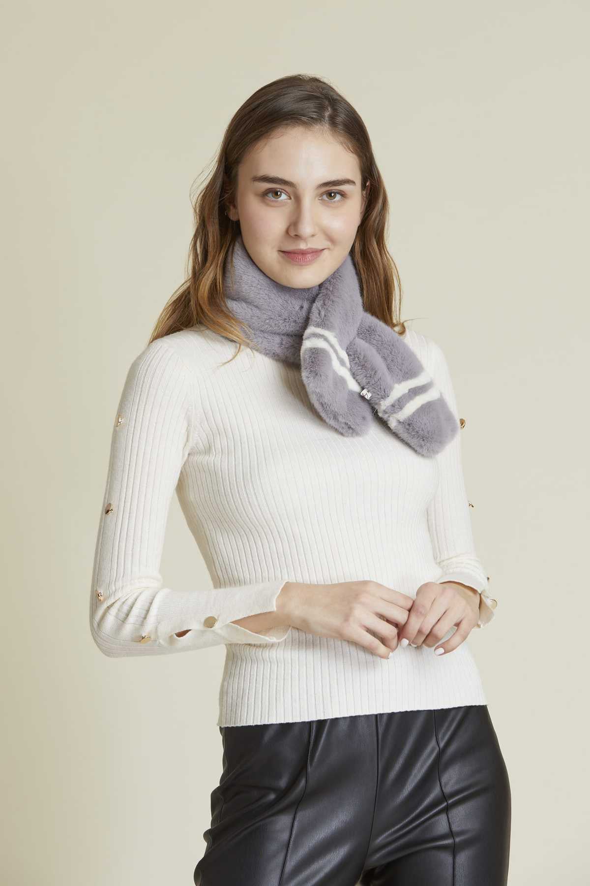 Rene Derhy Peluş Boyun Aksesuarı-Libas Trendy Fashion Store