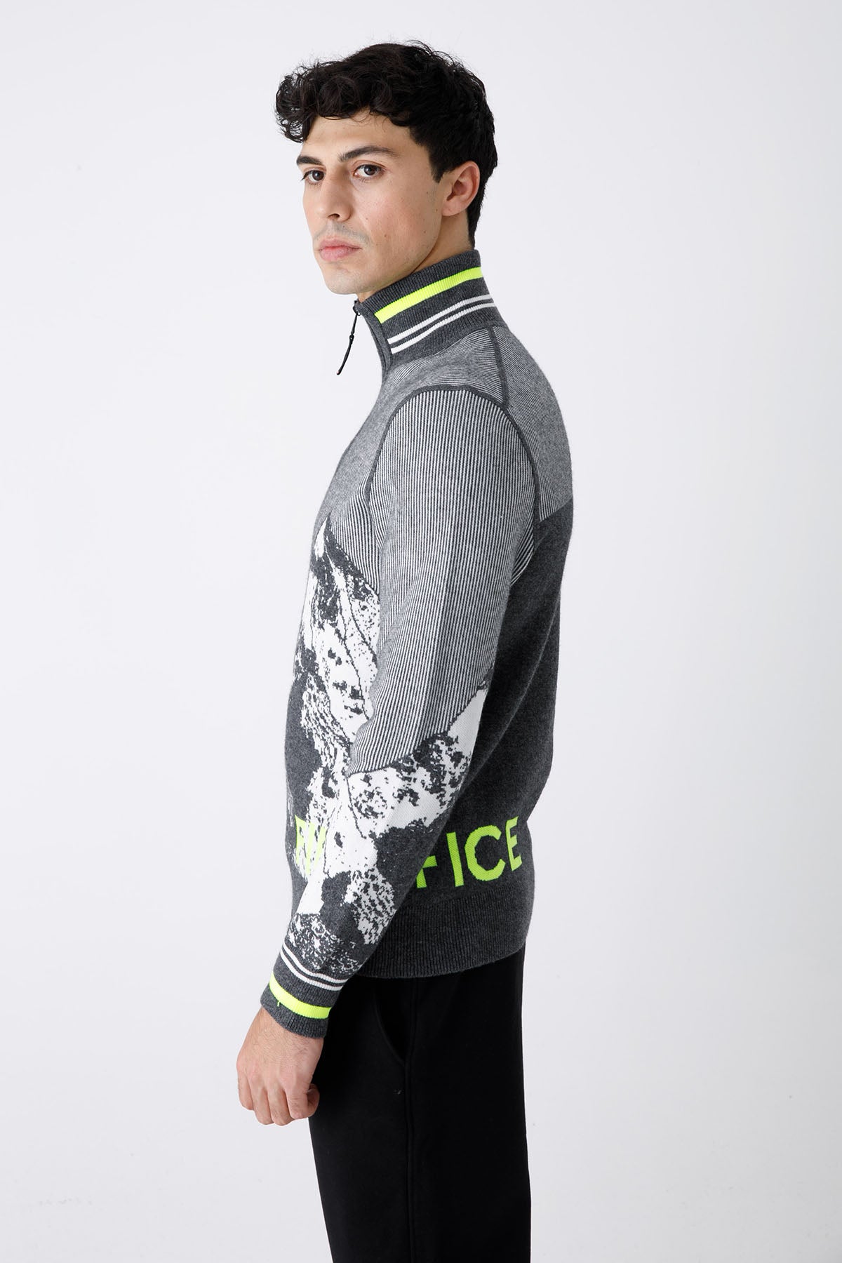 Bogner Cale Dik Fermuarlı Yaka Sweatshirt-Libas Trendy Fashion Store