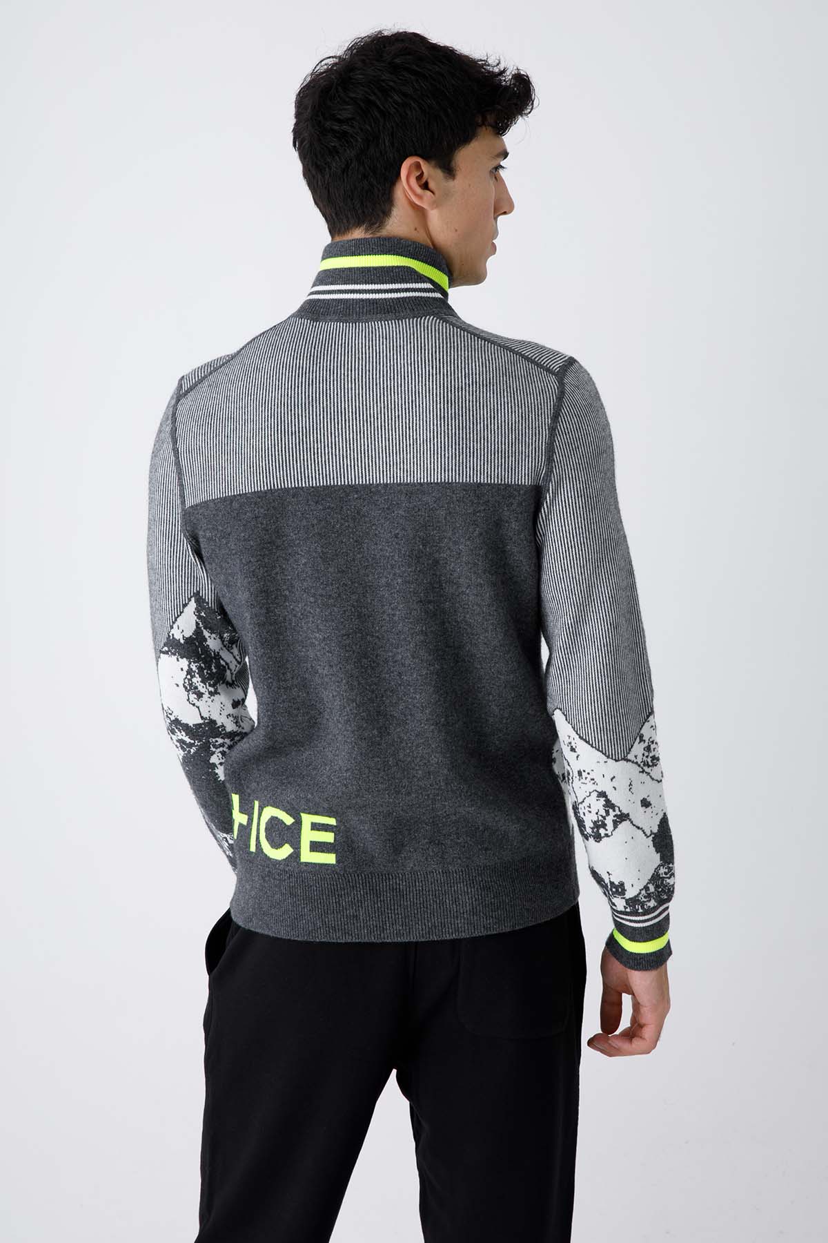 Bogner Cale Dik Fermuarlı Yaka Sweatshirt-Libas Trendy Fashion Store