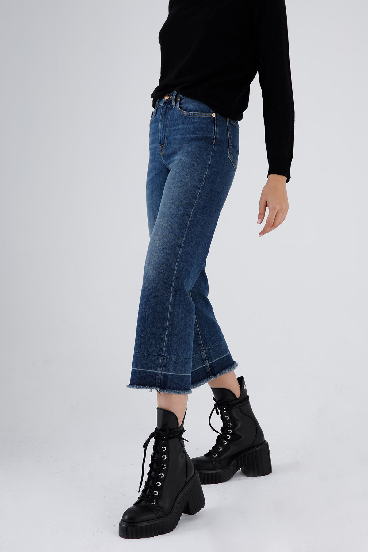 7 For All Mankind Alexa Cropped Streç Jeans-Libas Trendy Fashion Store