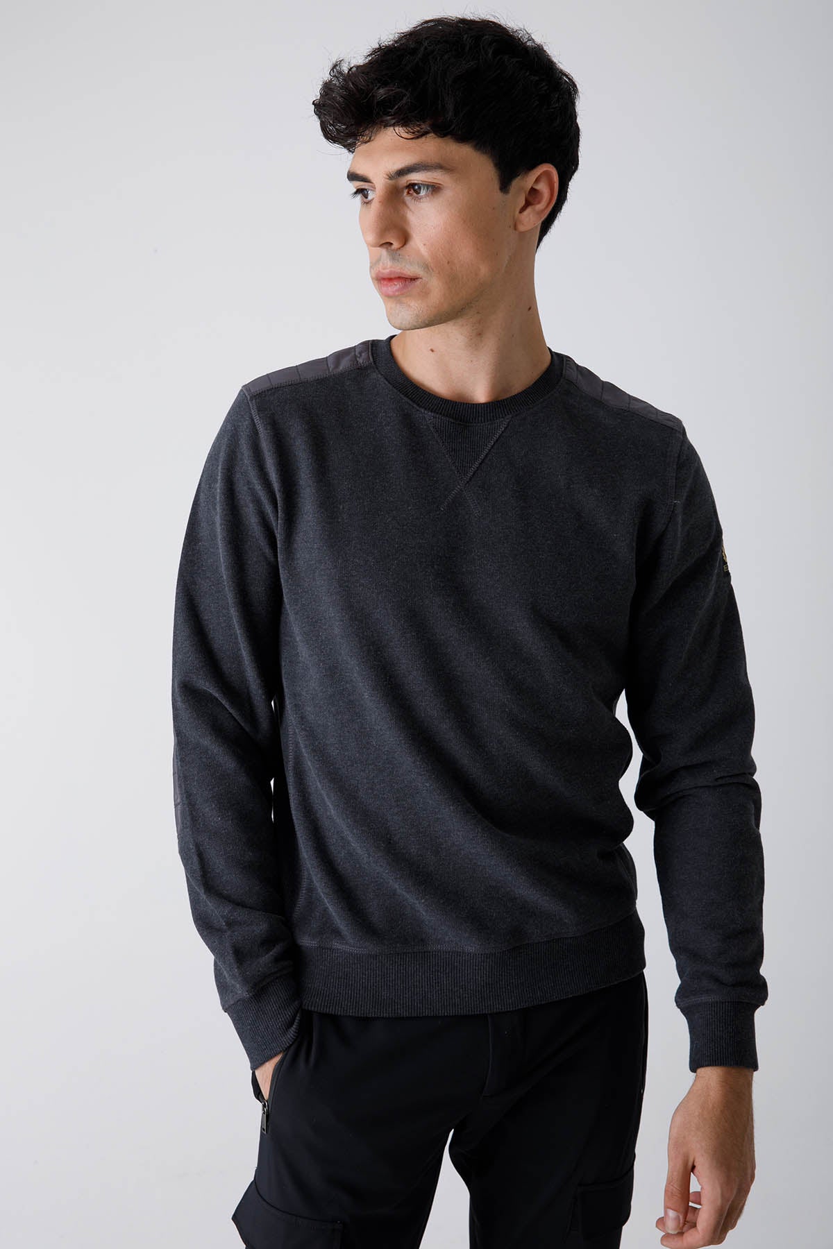 Belstaff Jarvis Yuvarlak Yaka Sweatshirt-Libas Trendy Fashion Store