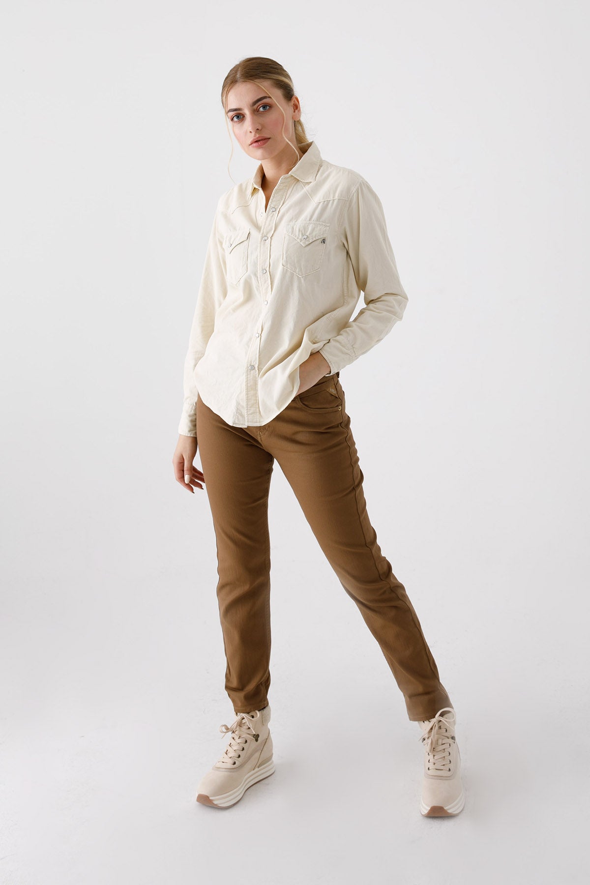 Replay Marty Slim Boyfit Jeans-Libas Trendy Fashion Store