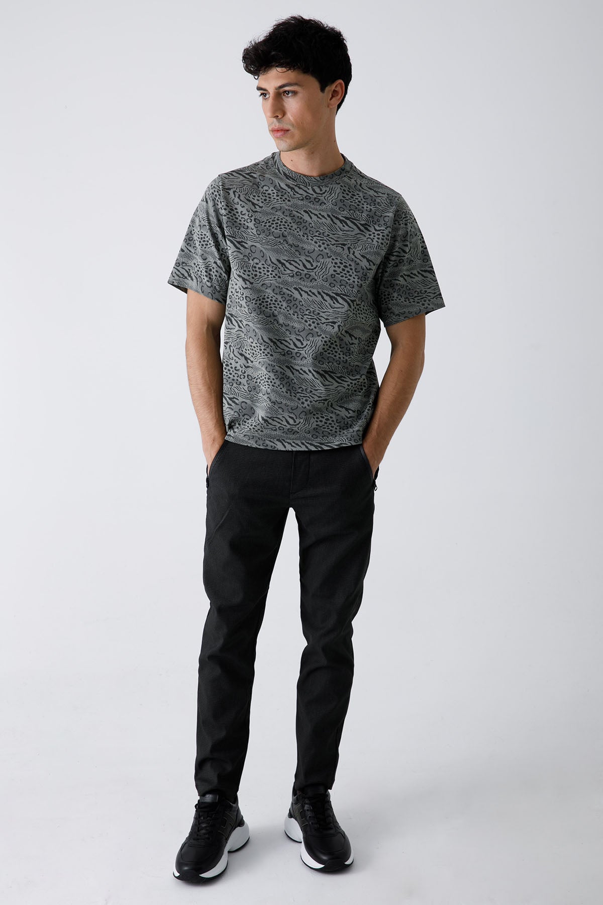 Kenzo Çita Desenli T-shirt-Libas Trendy Fashion Store