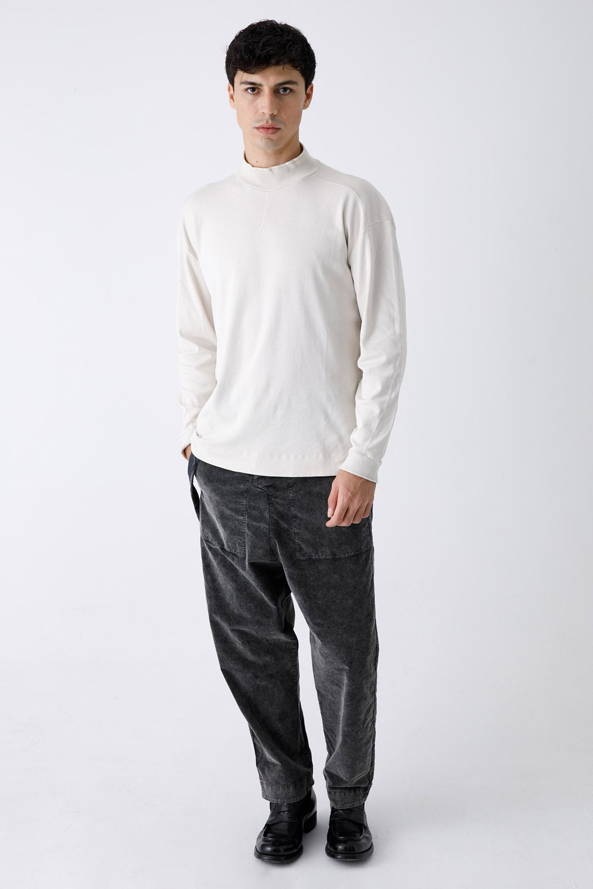 Transit Dik Yaka Uzun Kollu T-shirt-Libas Trendy Fashion Store