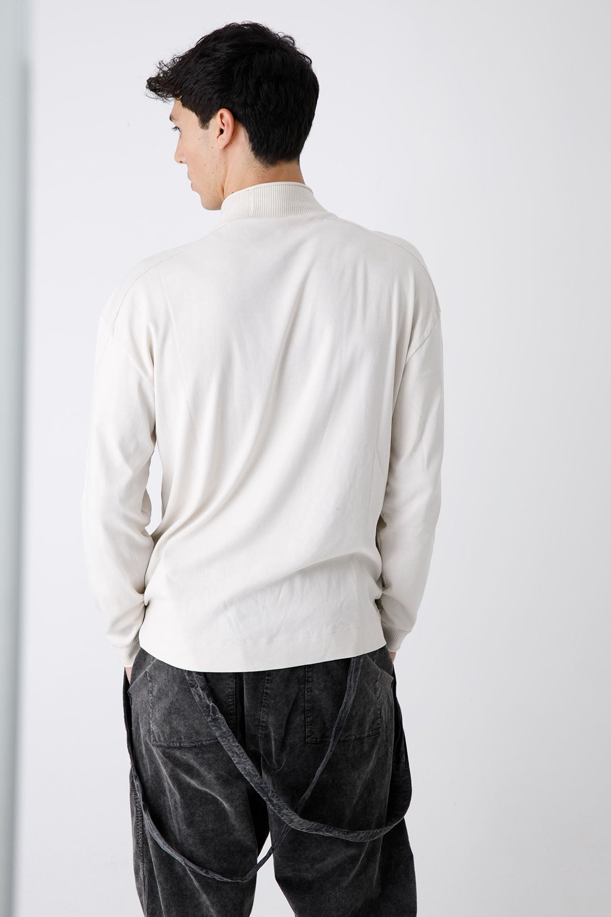 Transit Dik Yaka Uzun Kollu T-shirt-Libas Trendy Fashion Store