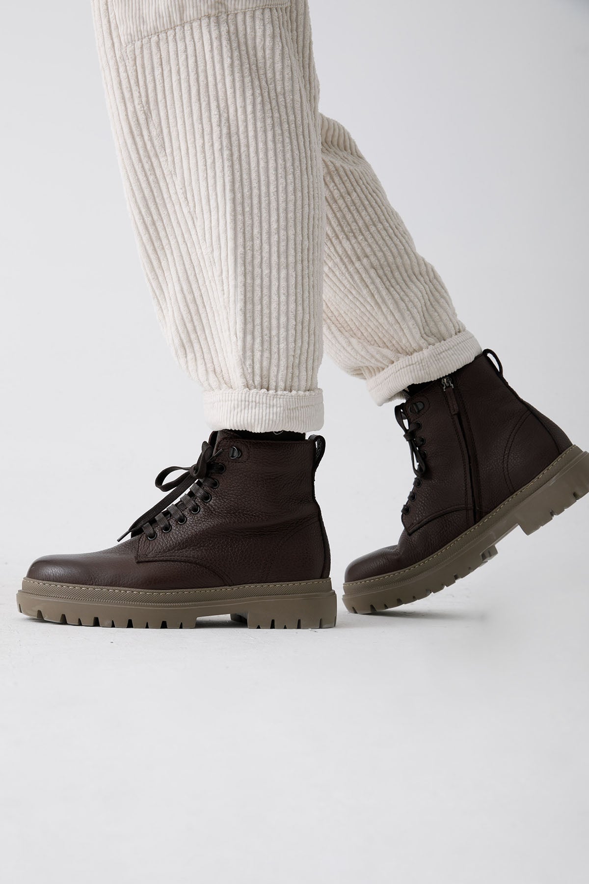 Transit Havuç Kesim Fitilli Kadife Kargo Pantolon-Libas Trendy Fashion Store