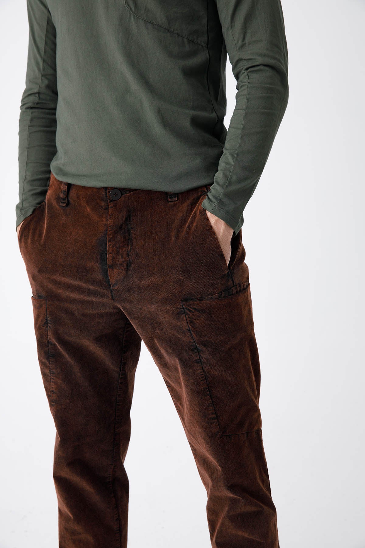 Transit Havuç Kesim Yandan Cepli Kadife Pantolon-Libas Trendy Fashion Store