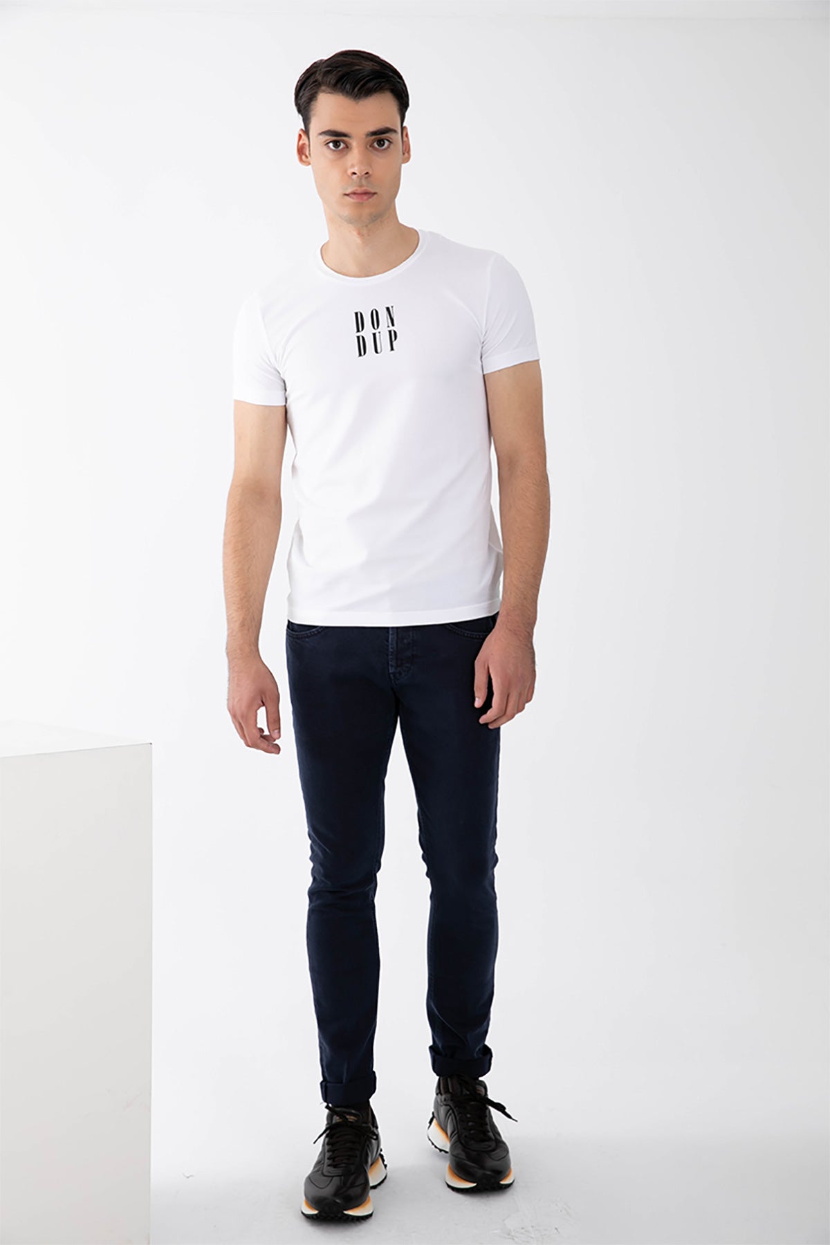 Dondup Yuvarlak Yaka Logolu Streç T-shirt-Libas Trendy Fashion Store