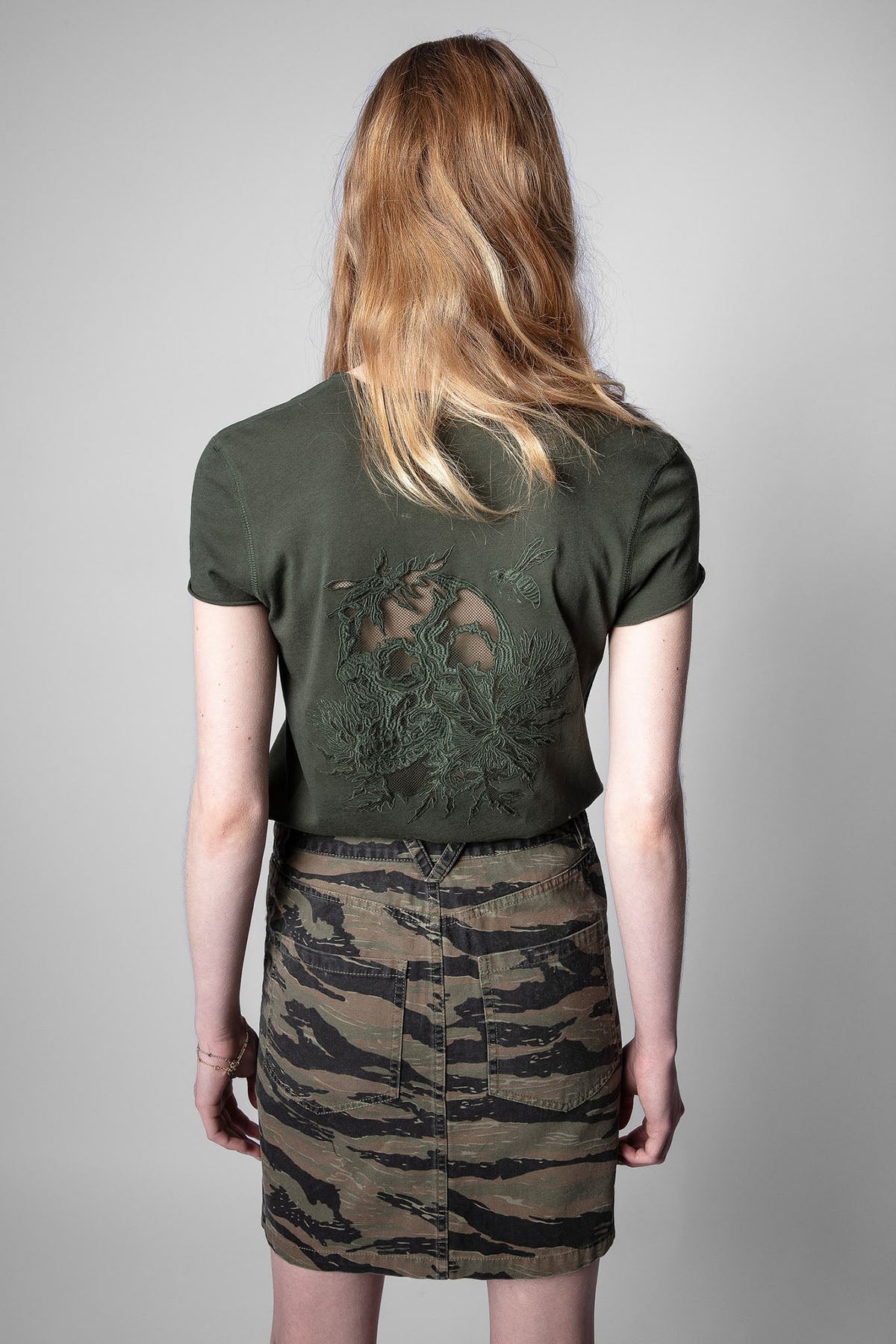 Zadig & Voltaire Sırtta Nakış Ve File Detaylı T-shirt-Libas Trendy Fashion Store