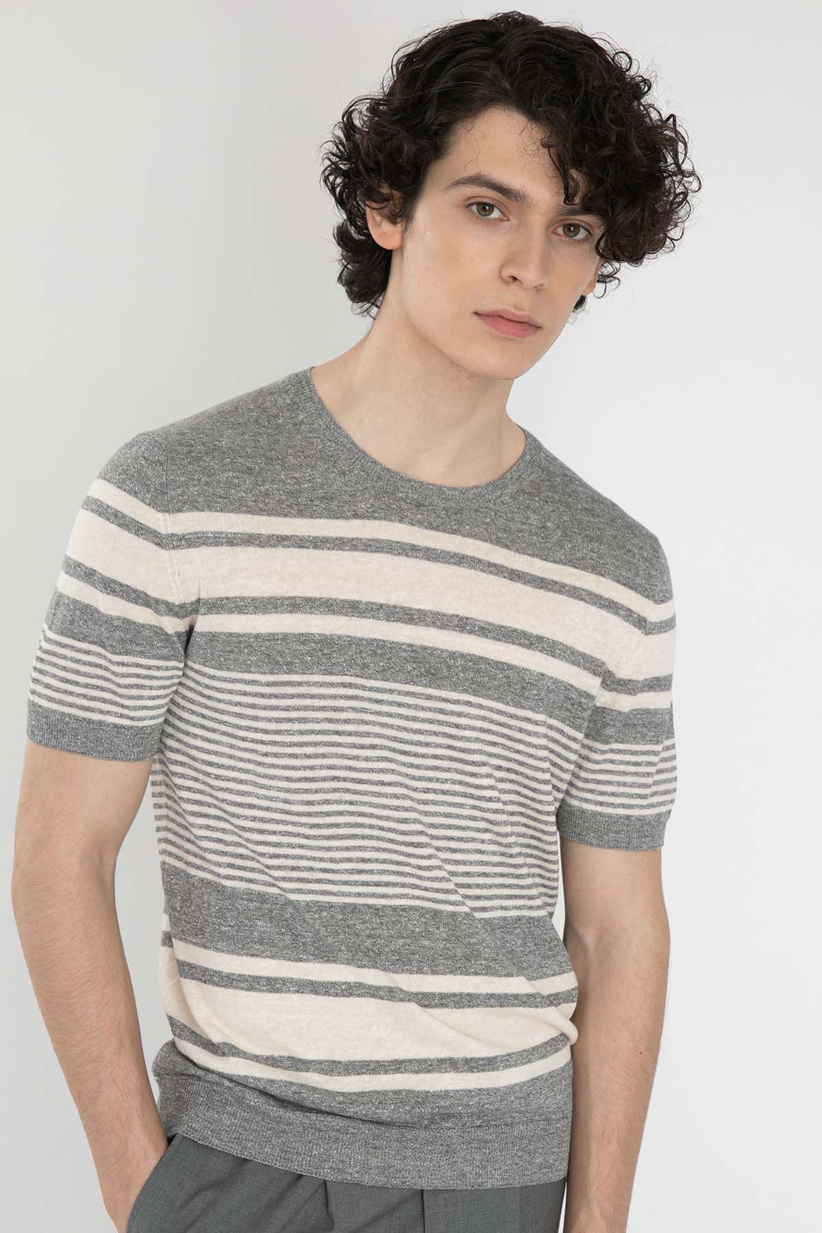 Gran Sasso Yuvarlak Yaka Keten Karışımlı Örme T-Shirt-Libas Trendy Fashion Store