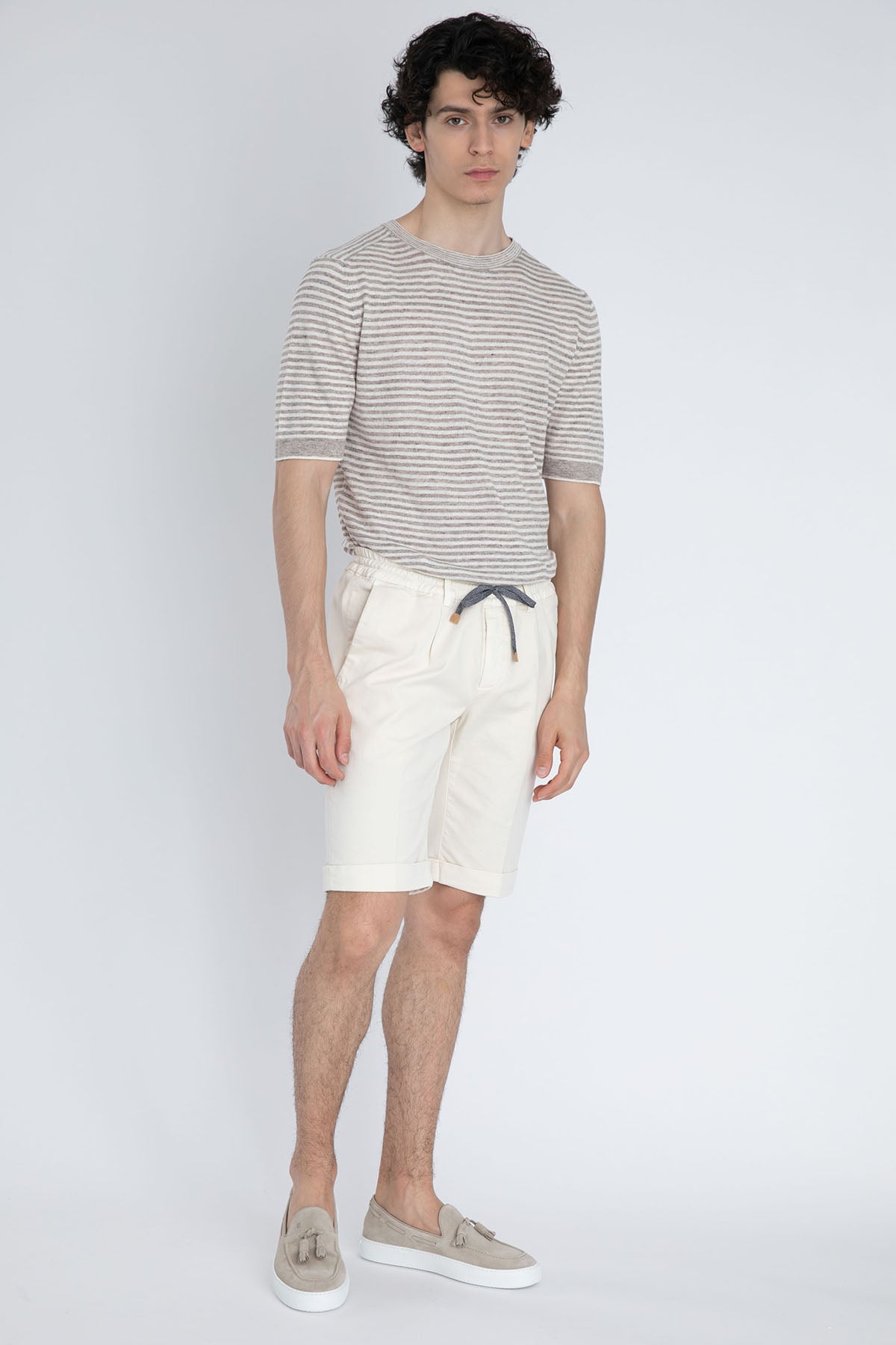 Fradi Beli Lastikli Tek Pile Şort-Libas Trendy Fashion Store