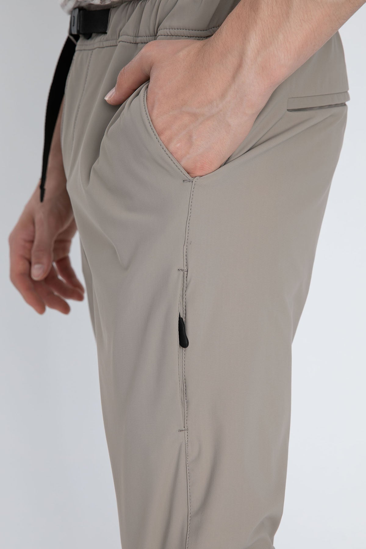 Fradi Klips Kemerli Streç Teknik Pantolon-Libas Trendy Fashion Store