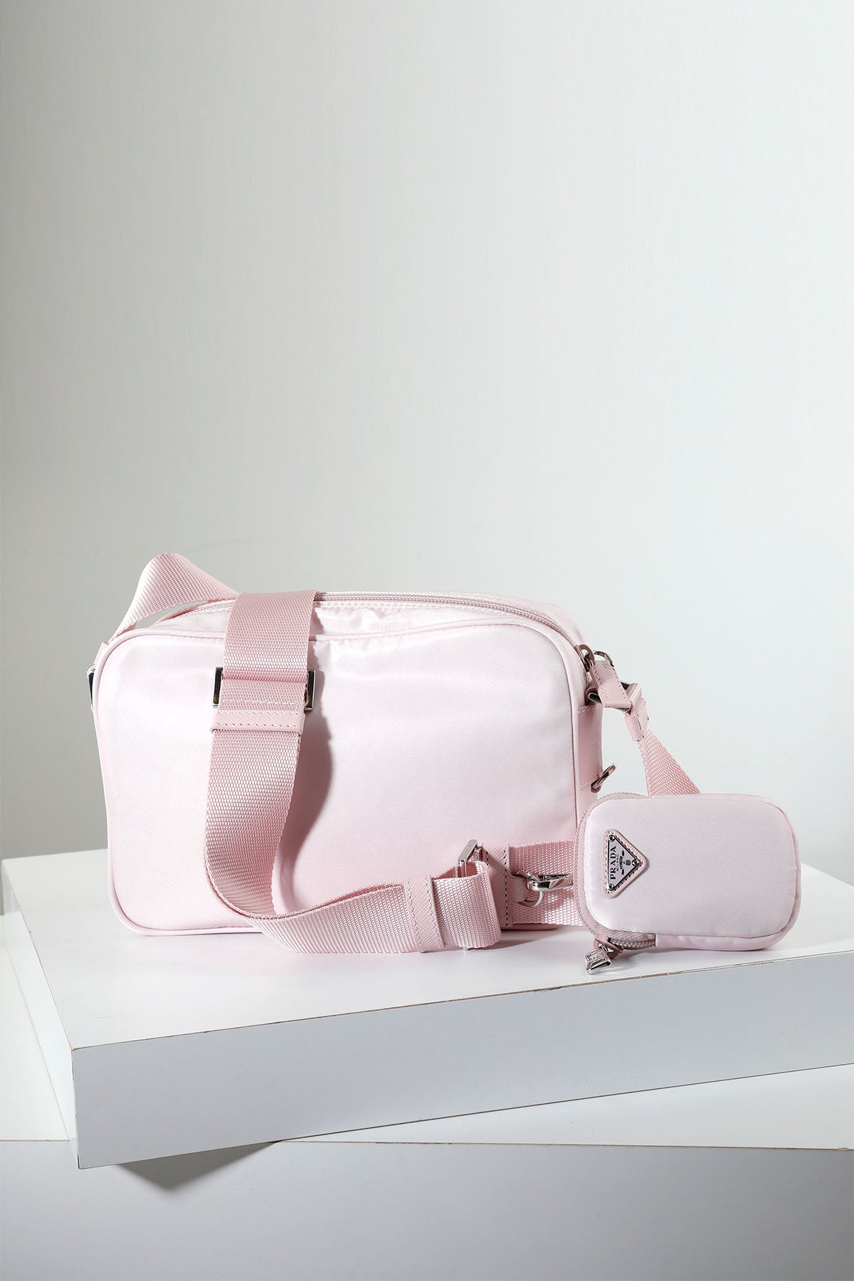 Prada Re-Nylon Omuz Çantası-Libas Trendy Fashion Store