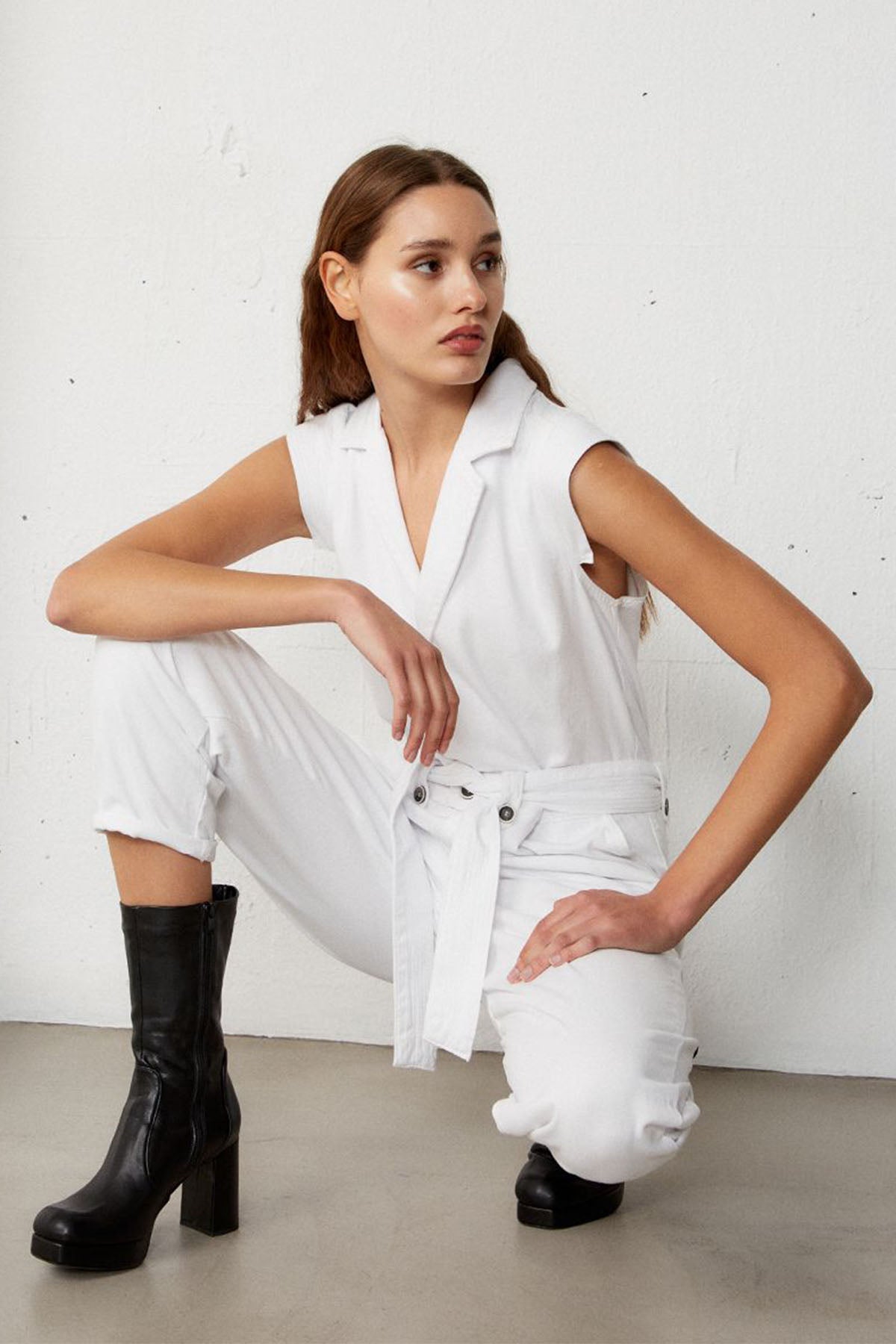 Bsb Belden Kuşaklı Kolsuz Tulum-Libas Trendy Fashion Store