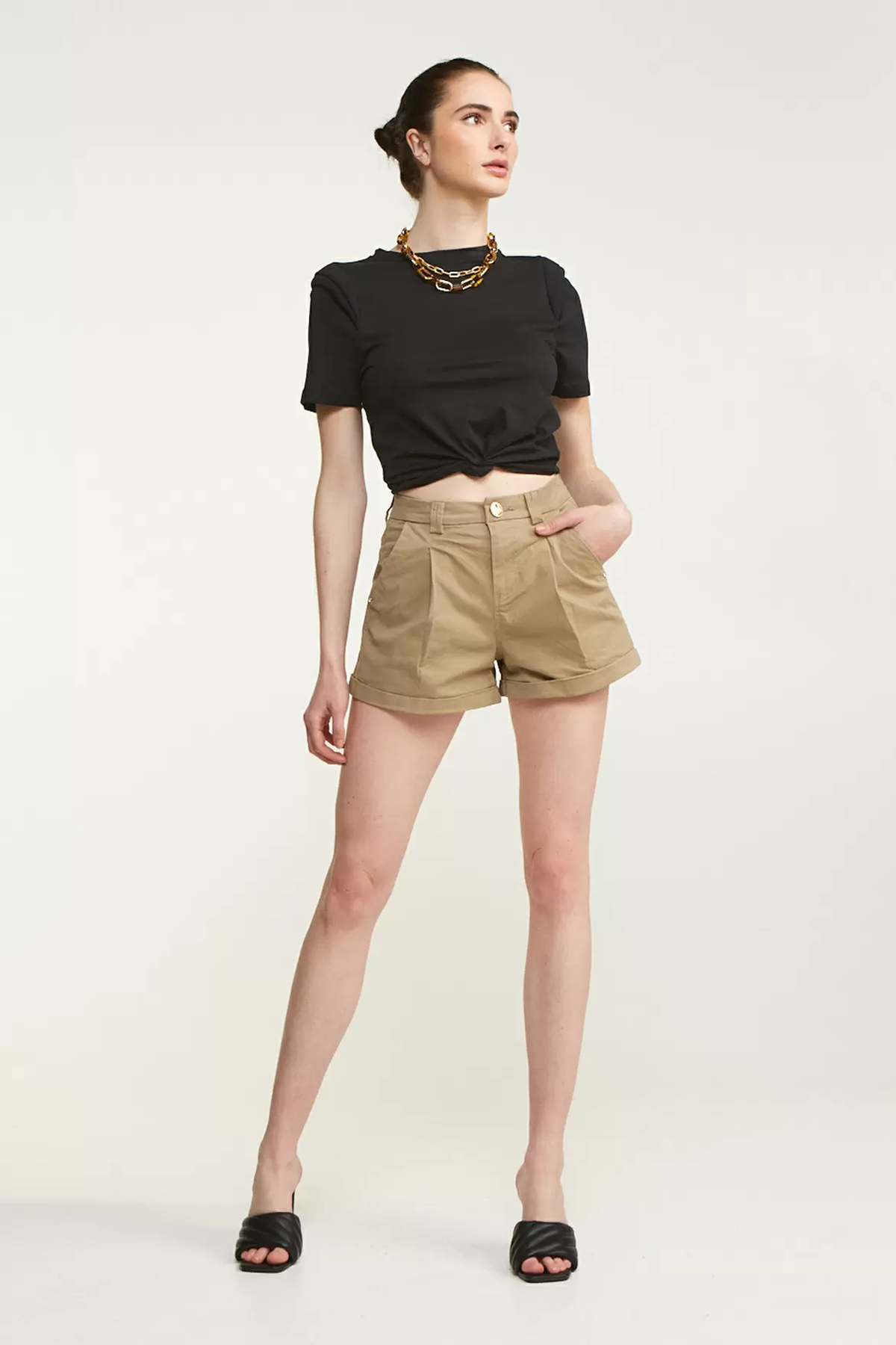 Lynne Tek Pile Yandan Cepli Şort-Libas Trendy Fashion Store